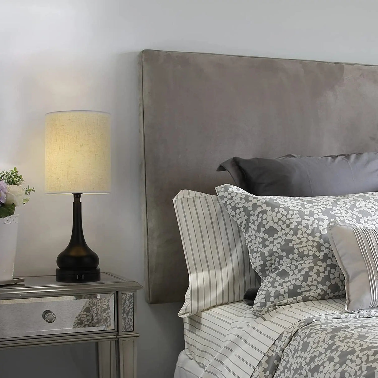 Bedside Table Lamp Set of 2 Touch Control Lamps with USB Charging for Bedroom