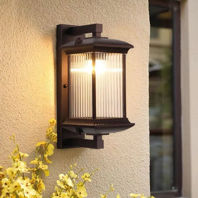 Outdoor Waterproof Metal Wall Lamp AC90-260V Exterior Porch Garden Villa Light