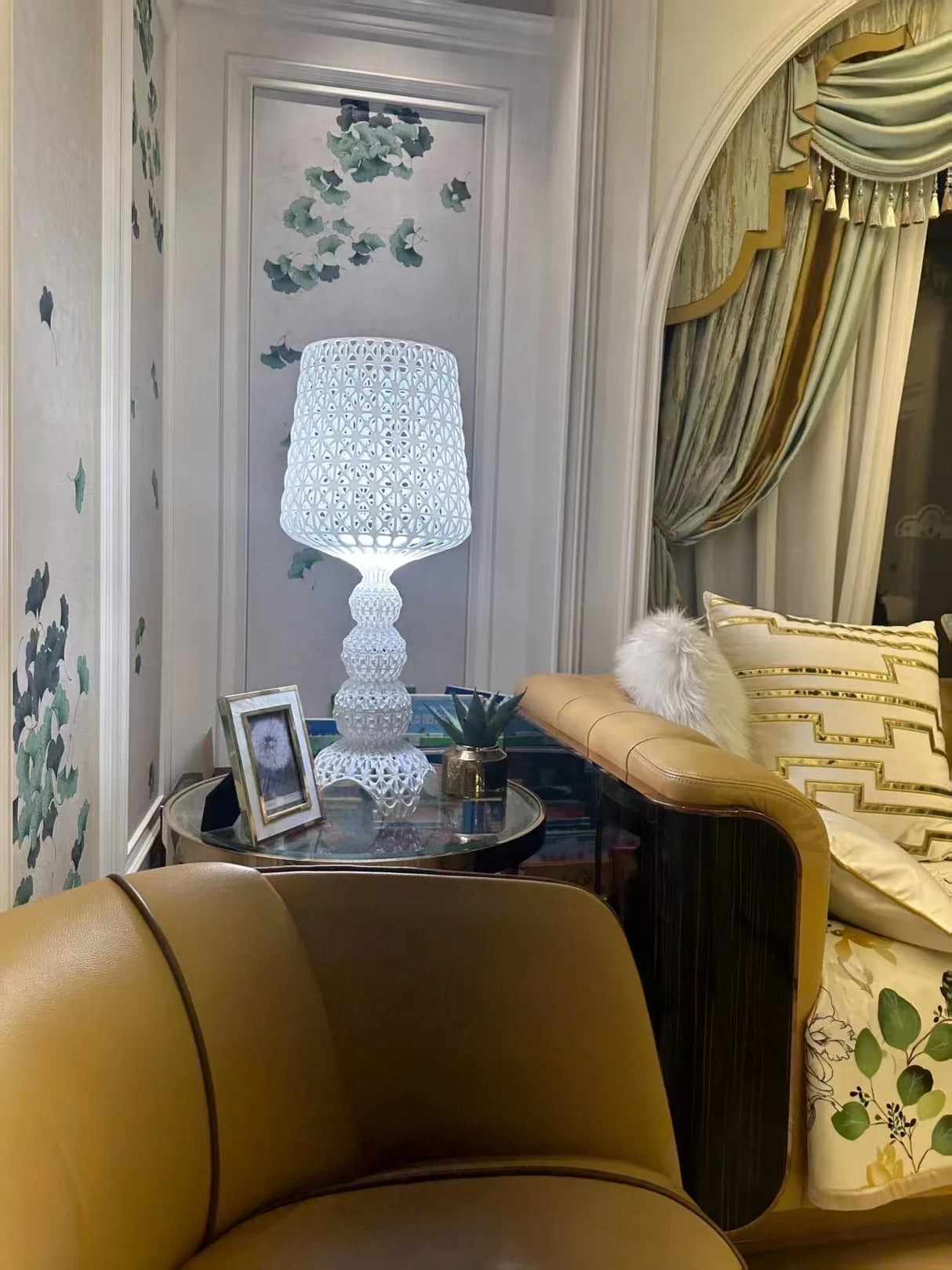 Italian Designer Wine Glass Lamp Acrylic Ambient Table Light for Bedroom Living