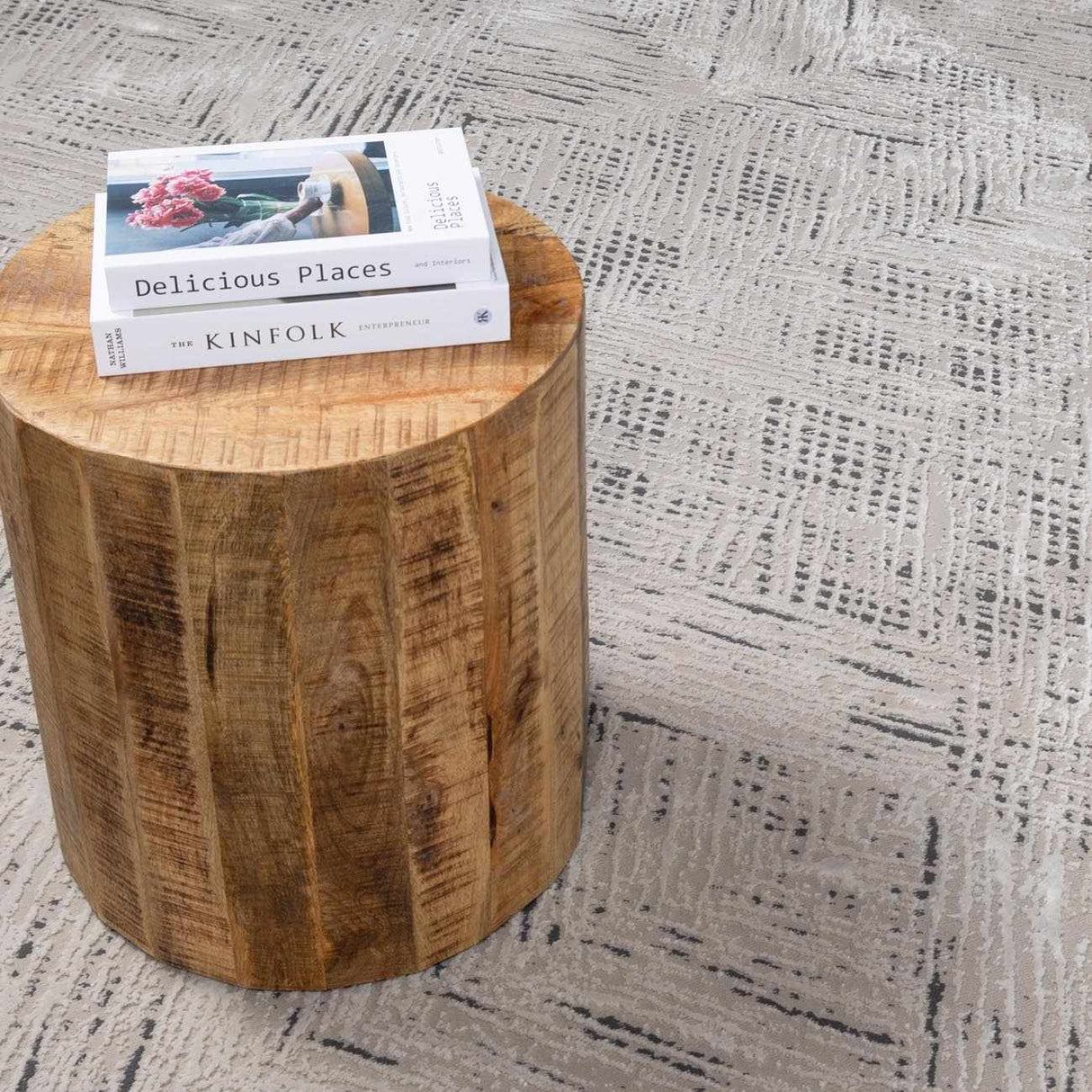 Garza Diamond Textured Washable Rug