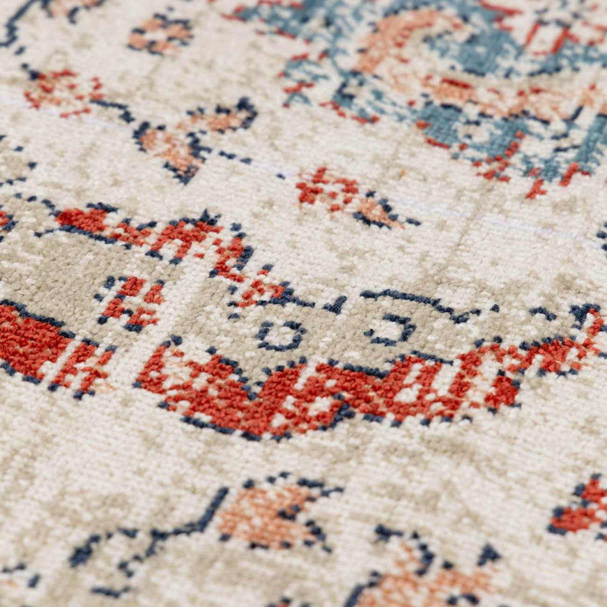 Shafter Traditional Outdoor Area Rug