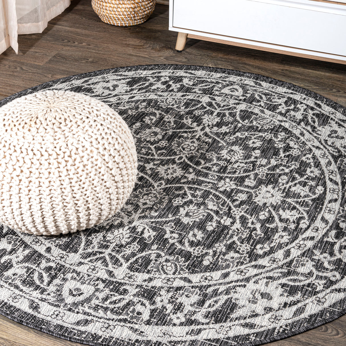 Palazzo-Vine-and-Border-Textured-Weave-Indoor/Outdoor-Round-Area-Rug-Area-Rugs