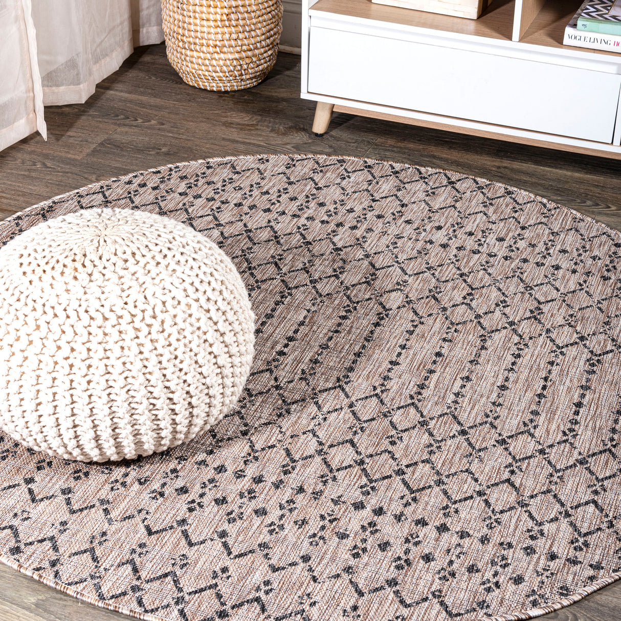 Ourika Moroccan Geometric Textured Indoor/Outdoor Round Area Rug