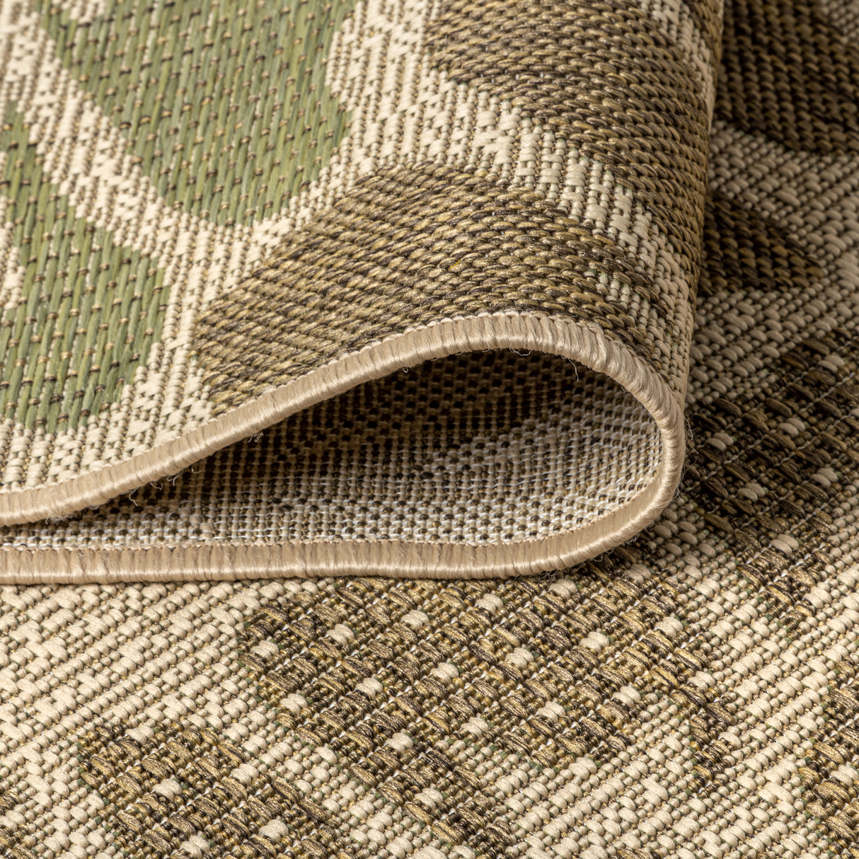 Zinnia Modern Floral Textured Weave Indoor/Outdoor Square Area Rug