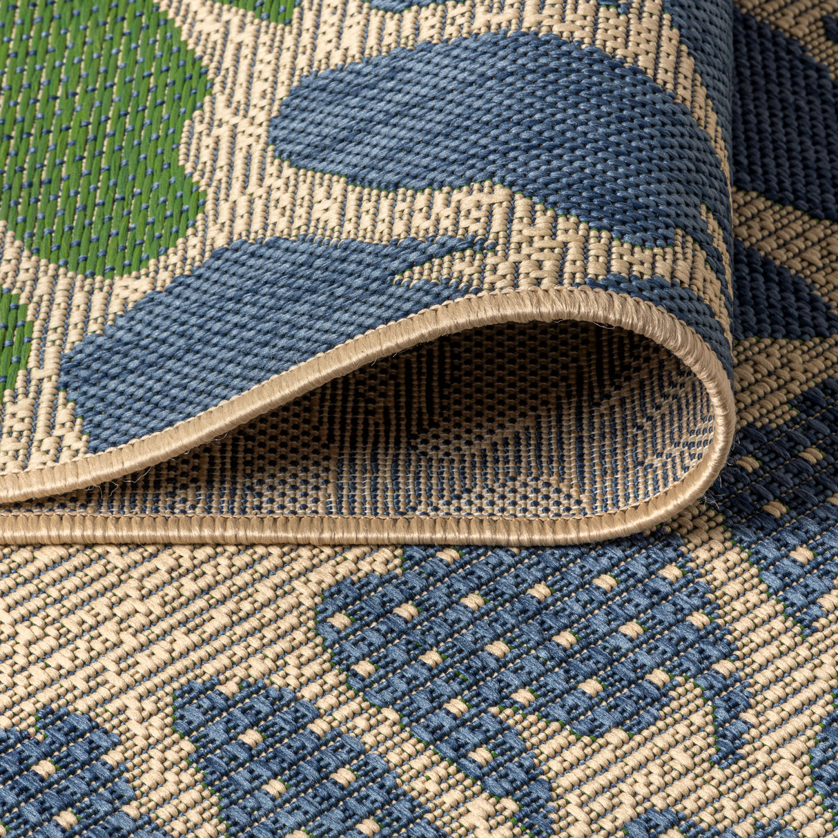 Zinnia Modern Floral Textured Weave Indoor/Outdoor Square Area Rug