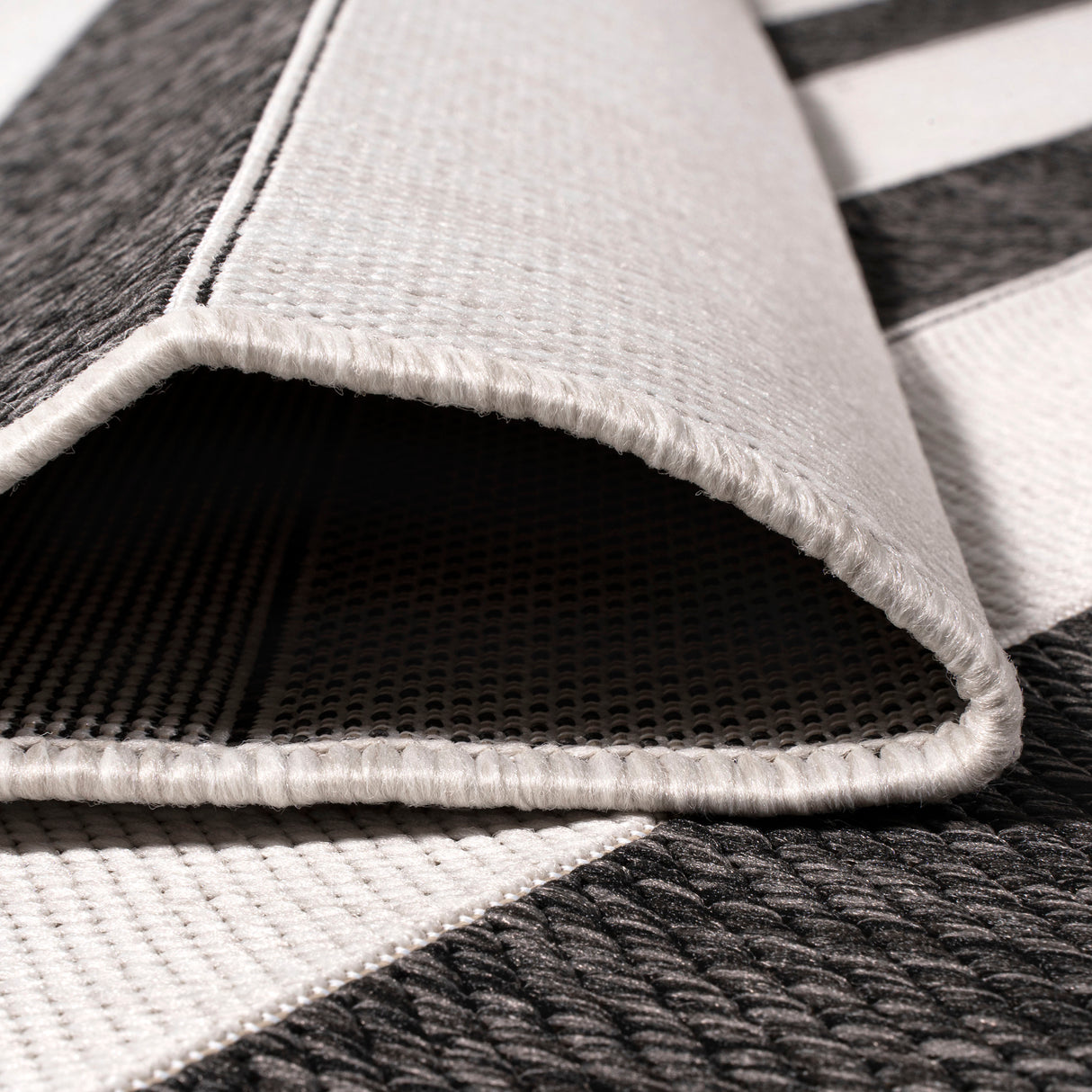 Aveiro Wide Stripe Indoor/Outdoor Runner Rug