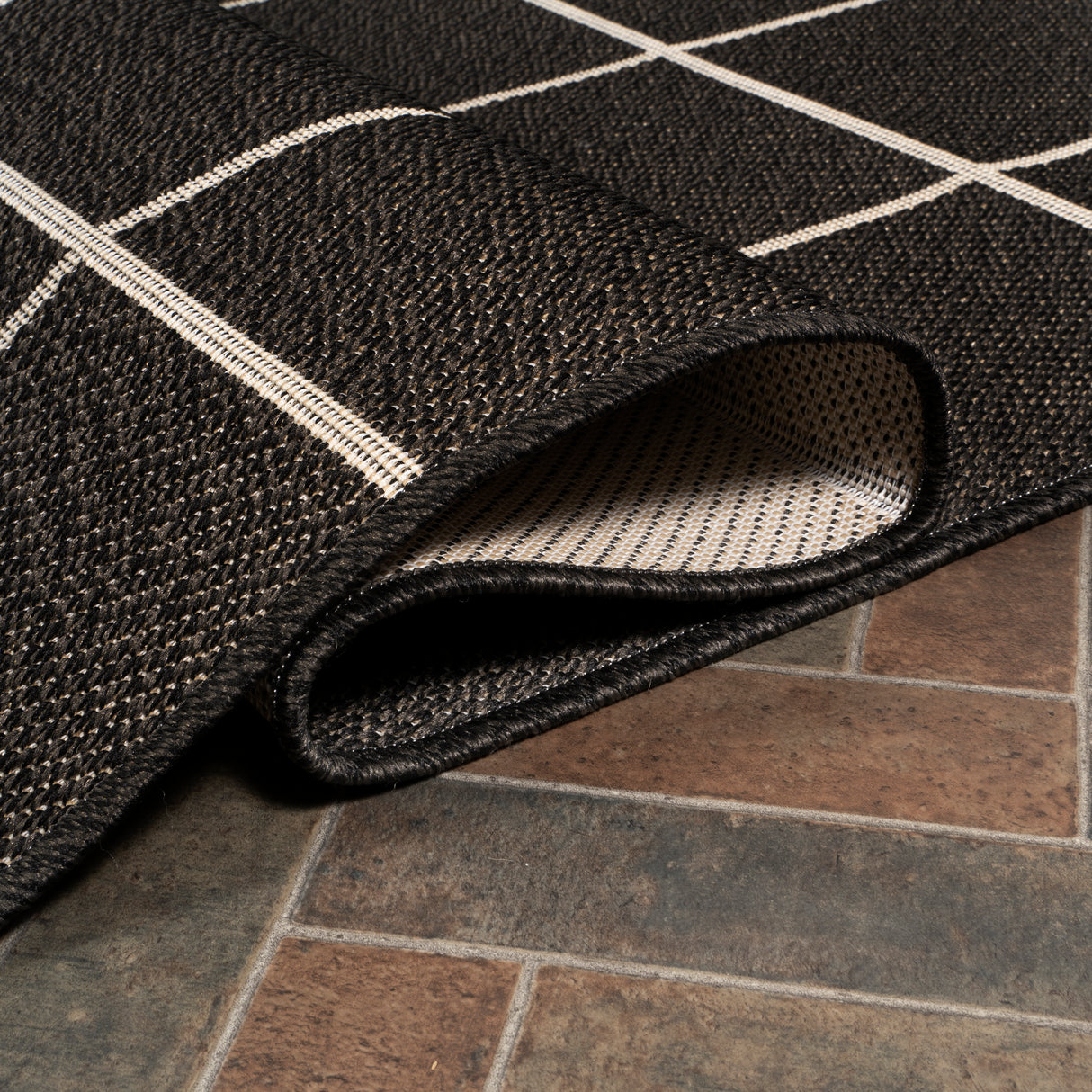 Grid Modern Squares Indoor/Outdoor Runner Rug