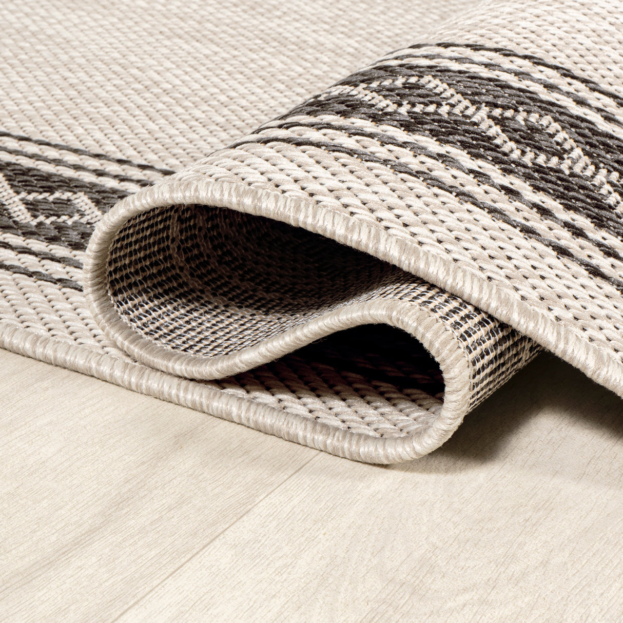 Lucia Classic Diamond Border Indoor/Outdoor Runner Rug
