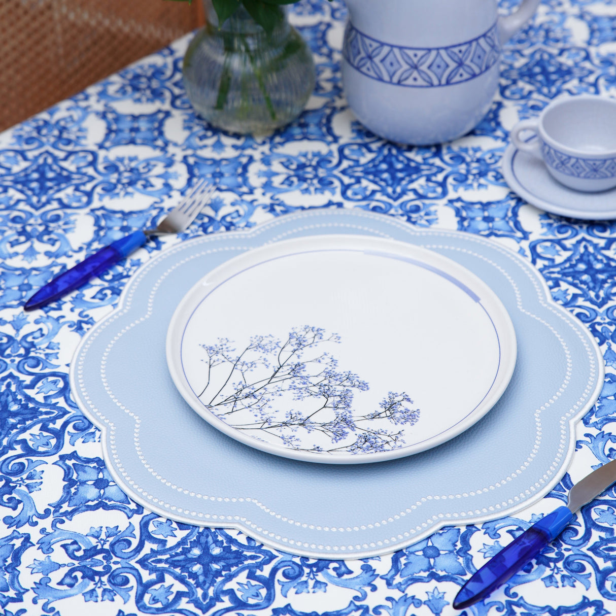 NURTURE SKY BLUE SCALLOPED FAUX LEATHER PLACEMAT