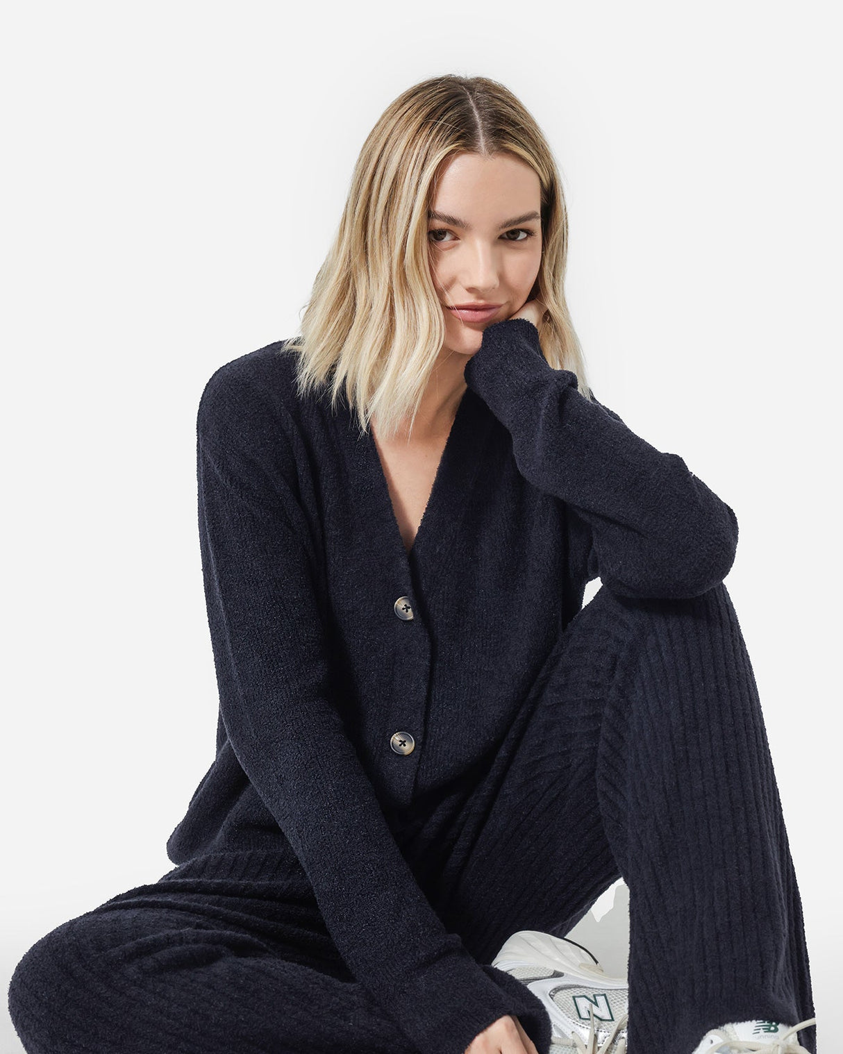Cloud Cool Oversized Ribbed Buttoned Cardigan