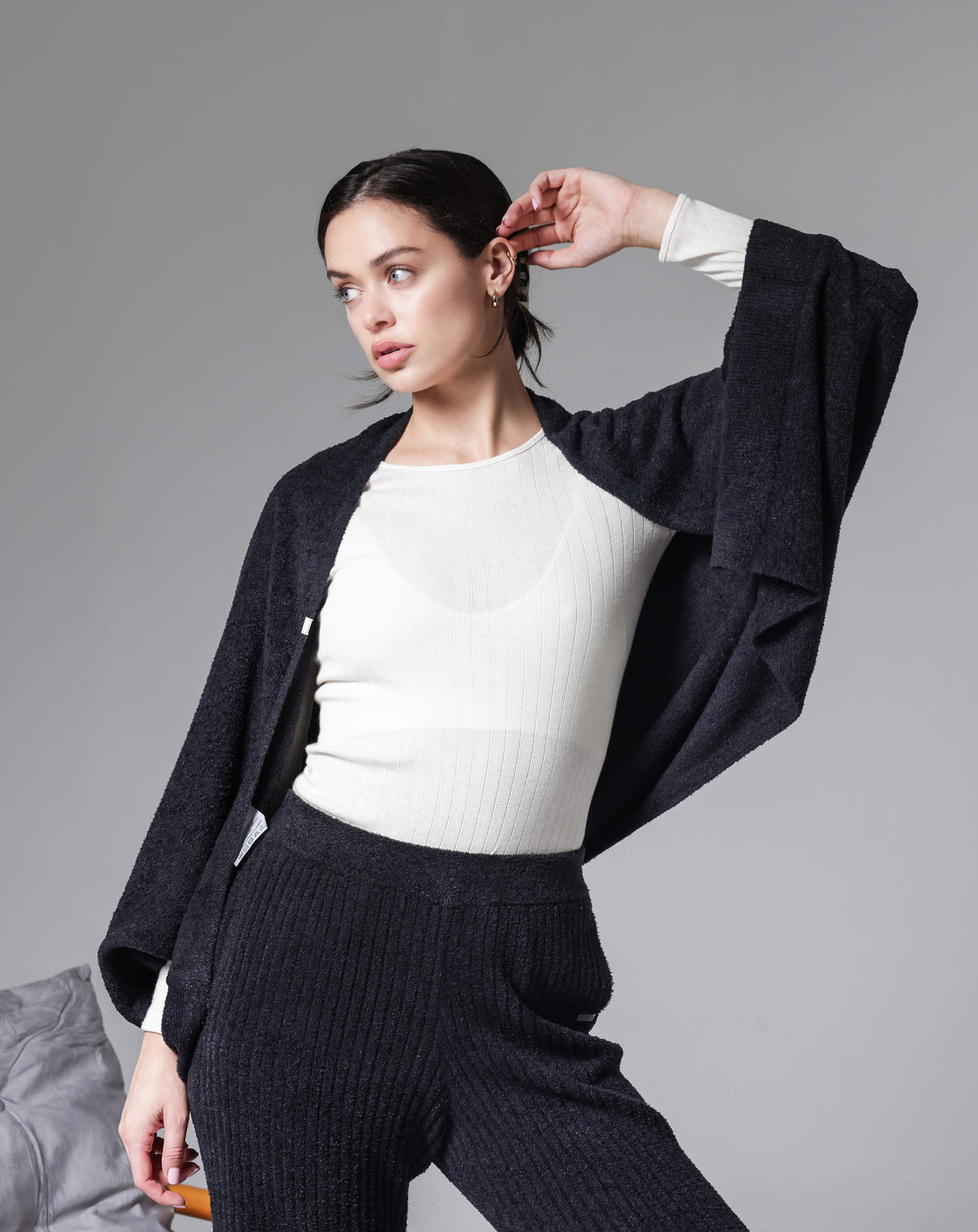 Cloud Cool Sleeved Wrap