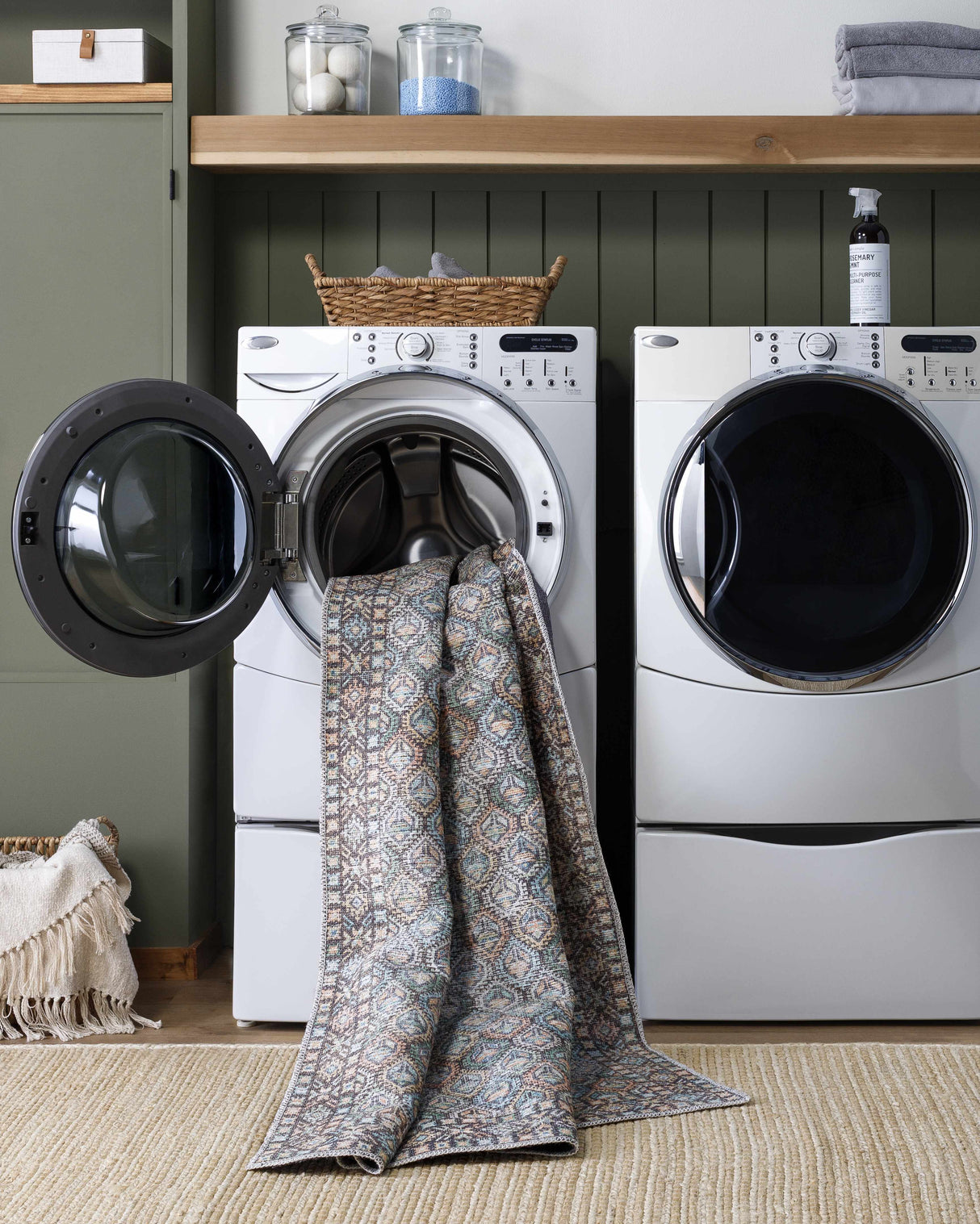 Telma Medium Green Washable Area Rug