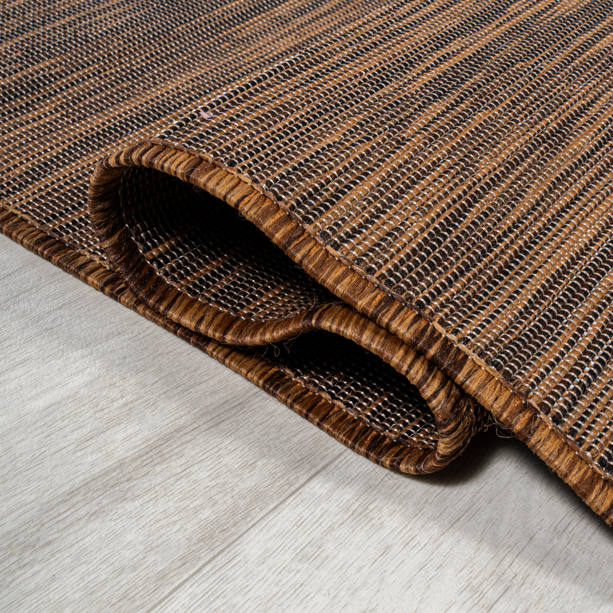 Ethan Modern Flatweave Solid Indoor/Outdoor Square Area Rug