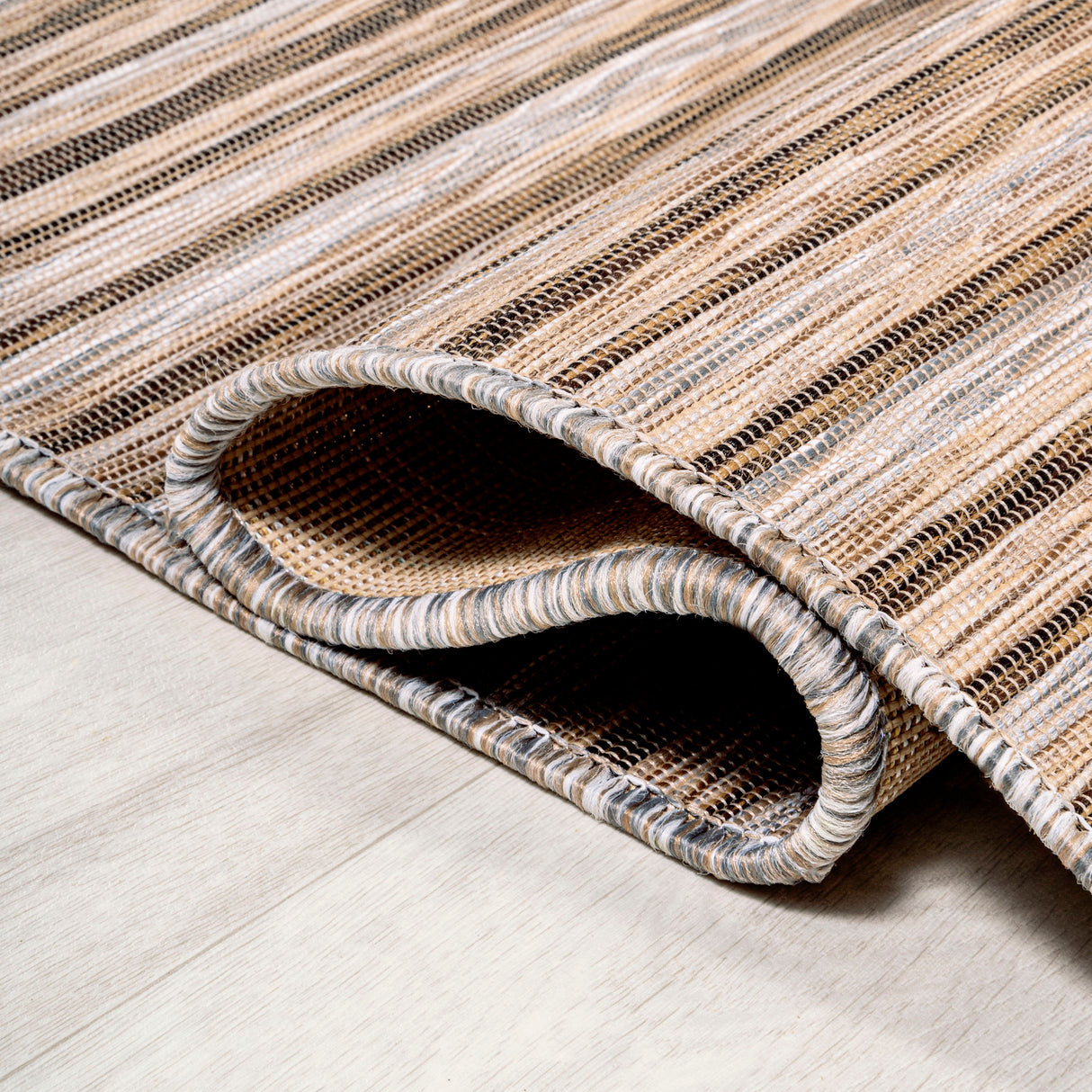 Finn Modern Unique Farmhouse Pinstripe Indoor/Outdoor Runner Rug