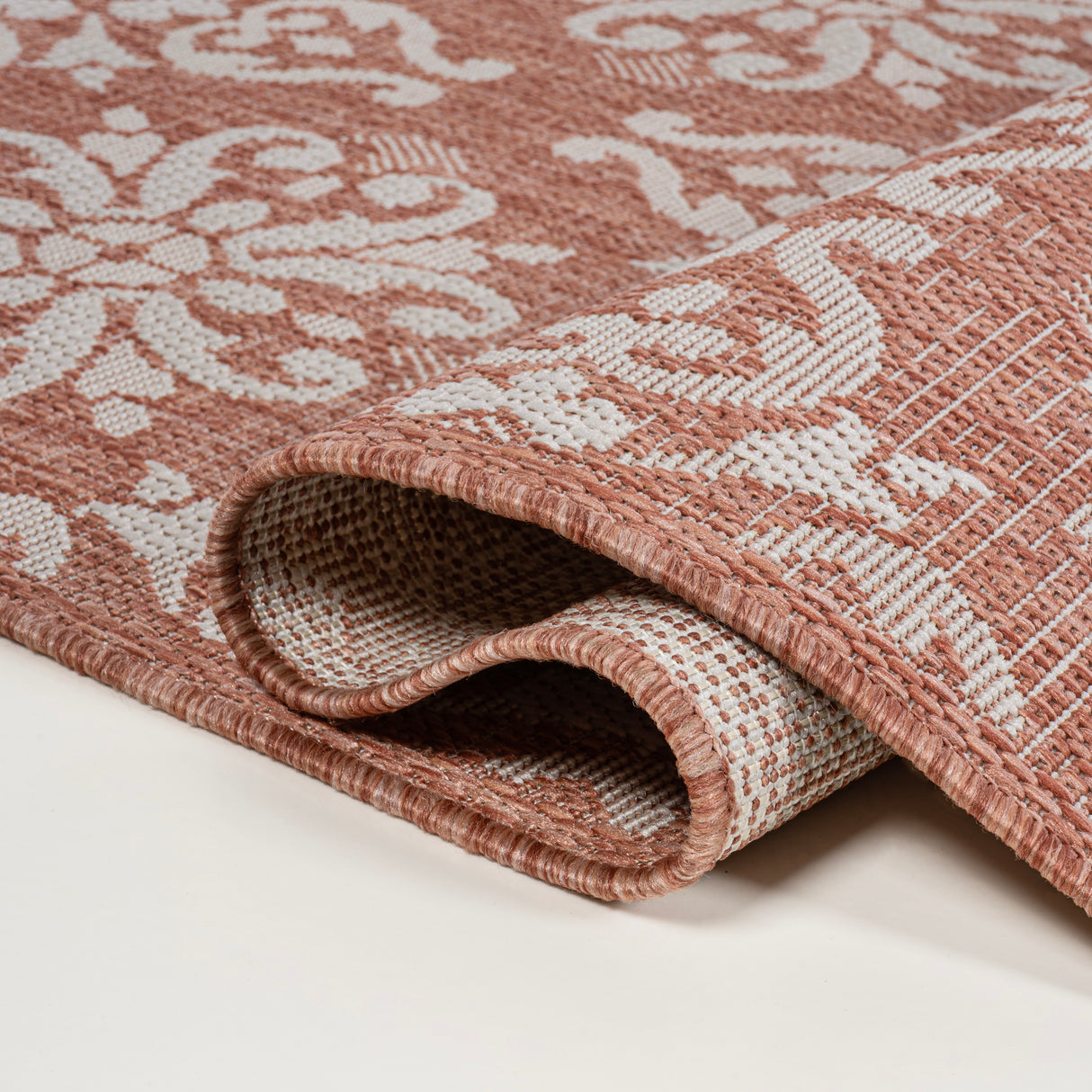 Amora Traditional Mediterranean Tile Design Indoor/Outdoor Area Rug