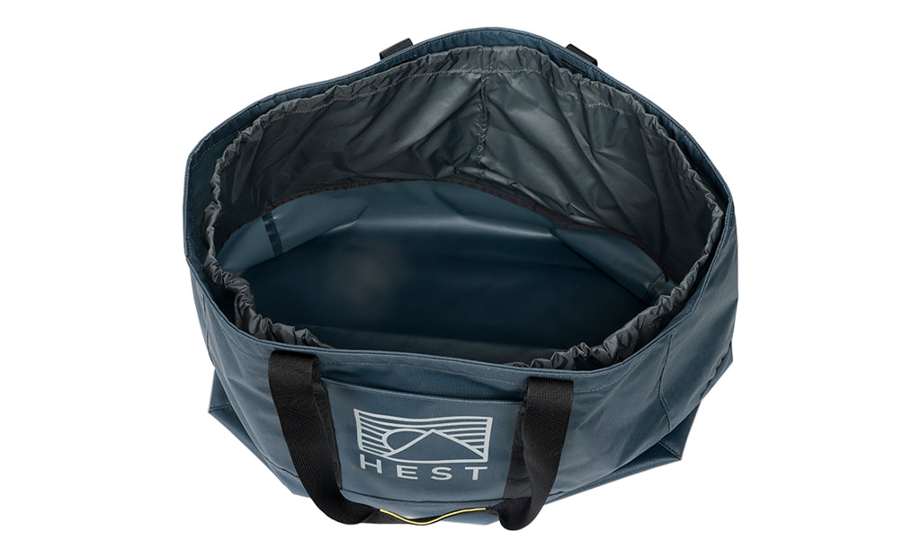 HEST Tote Bags
