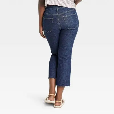 Universal Thread Women's Mid-Rise Bootcut Cropped Jeans Stretchy Raw Edge