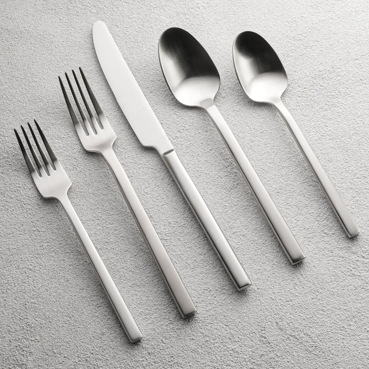 Sapphire 20-Piece 18/10 Stainless Steel Flatware Set