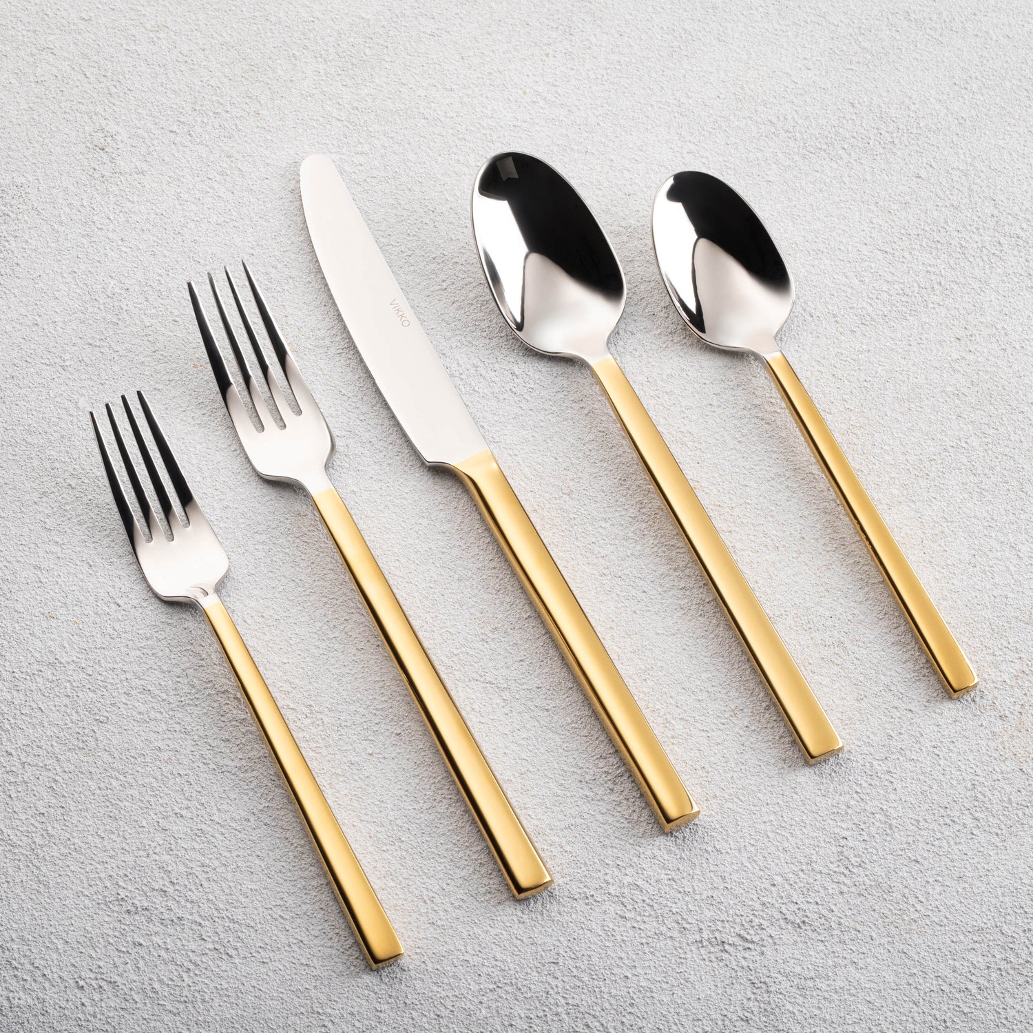 Sapphire 20-Piece 18/10 Stainless Steel Flatware Set