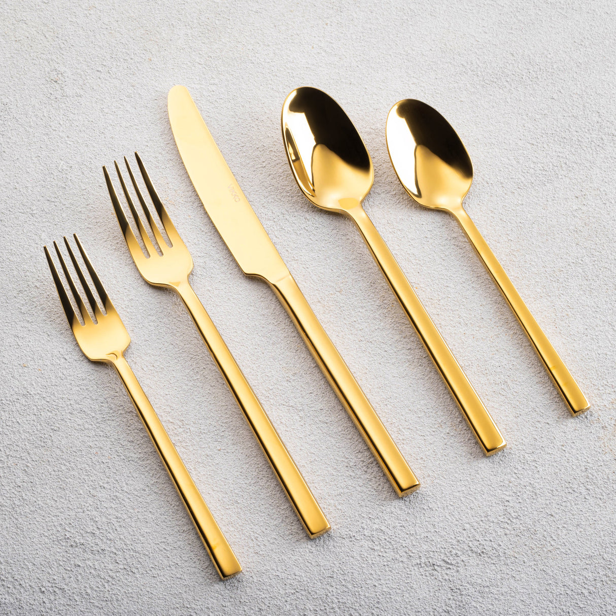 Sapphire-20-Piece-18/10-Stainless-Steel-Flatware-Set-Flatware