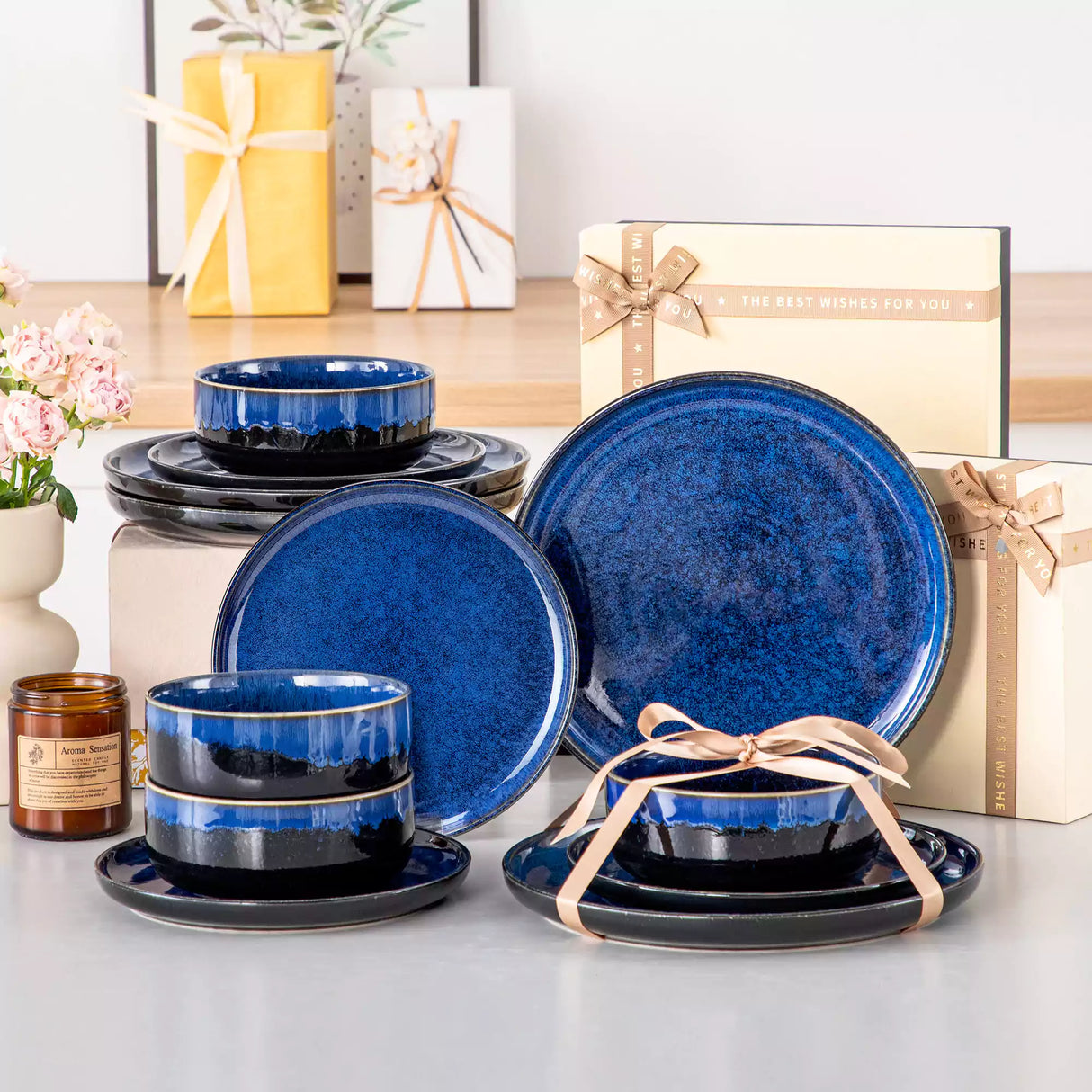 Starry Lipped-Edge 12 Piece Dinnerware Set