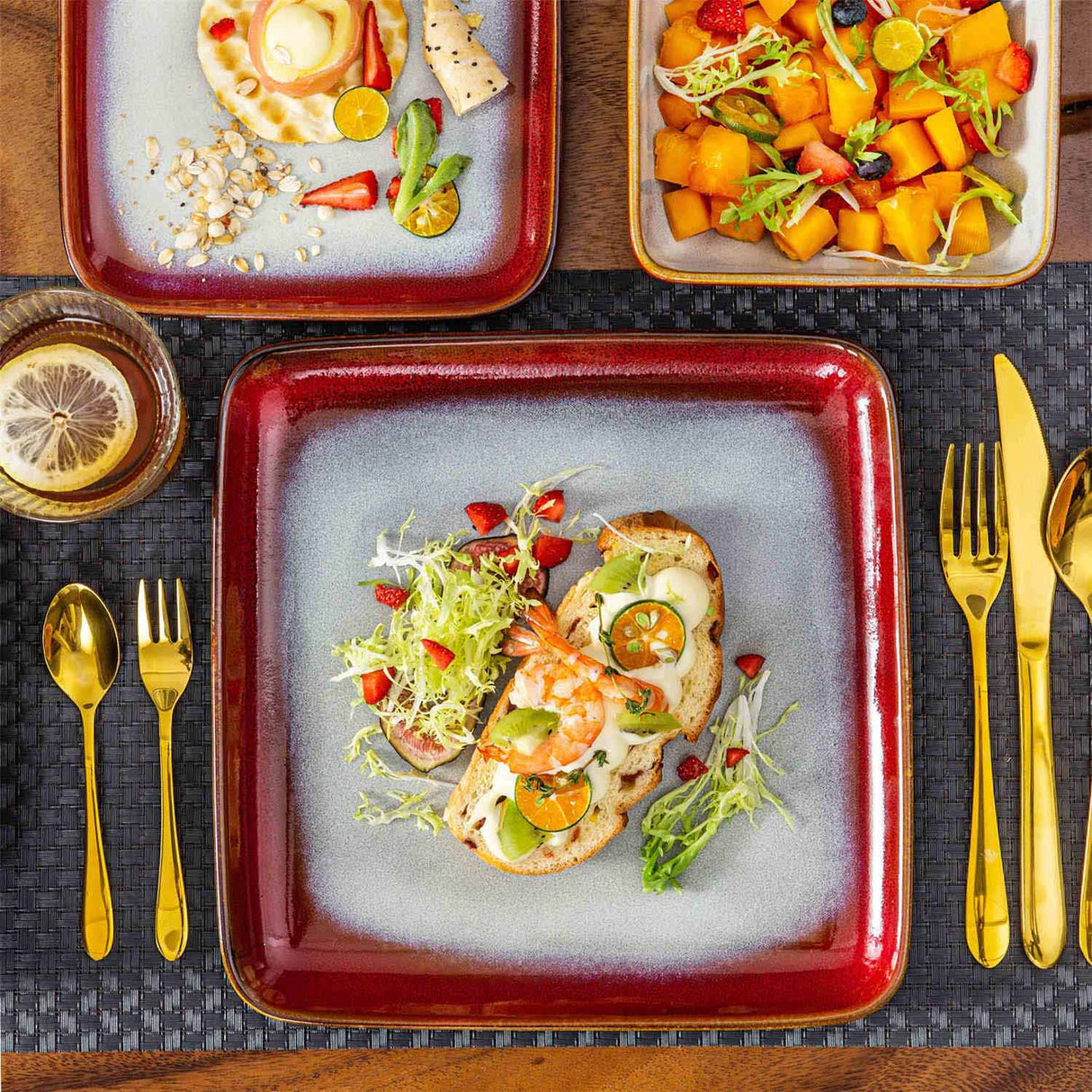 Stern 16 Piece Dinnerware Set