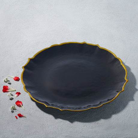 Cedar,-Glass-Charger-with-Scallop-Colored-Edge-Set-of-4-