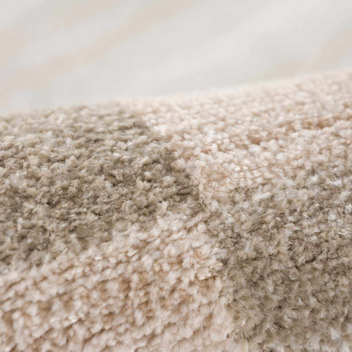 Azrika Beige Checkered Washable Rug - Promo