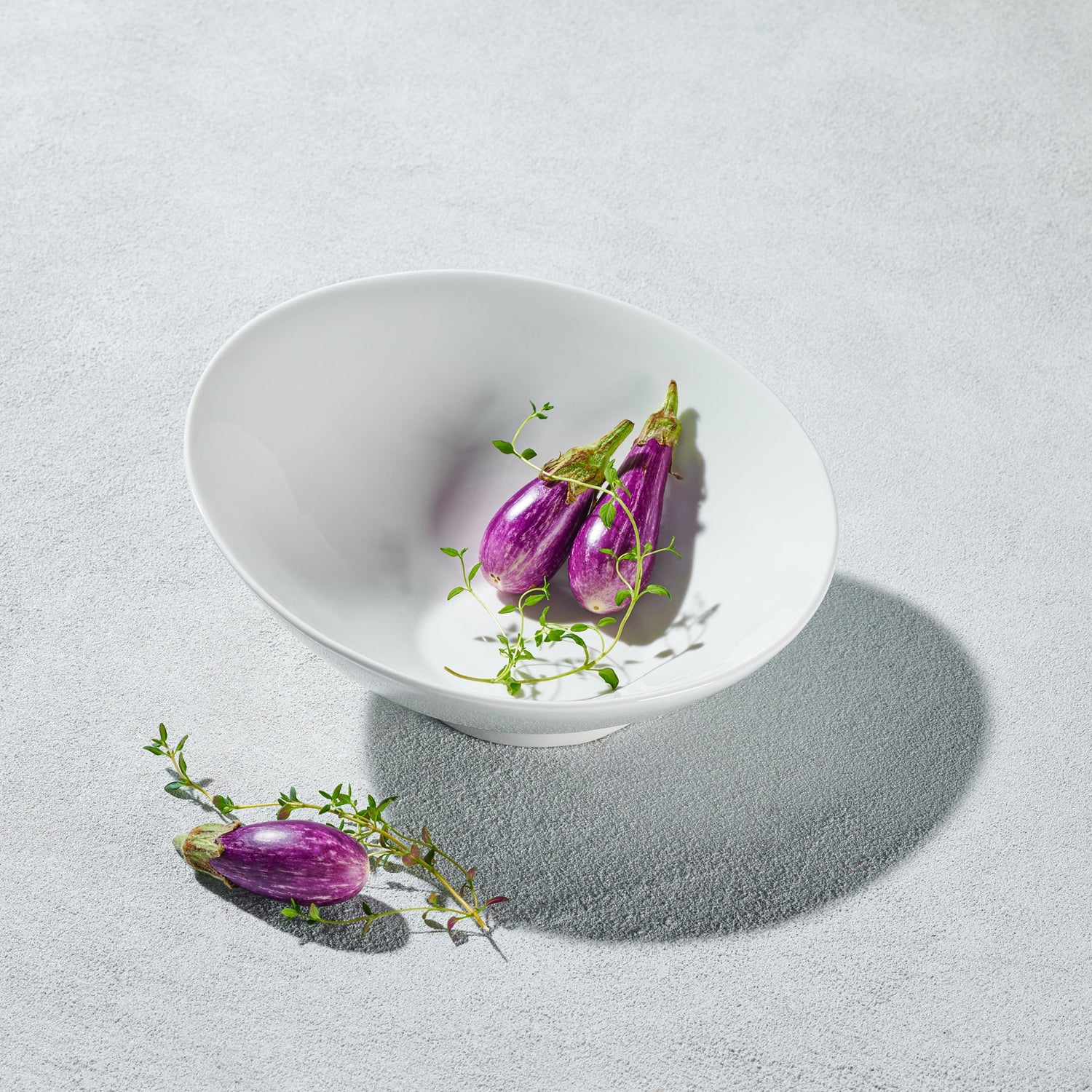 Lightning, Slanted Bowl