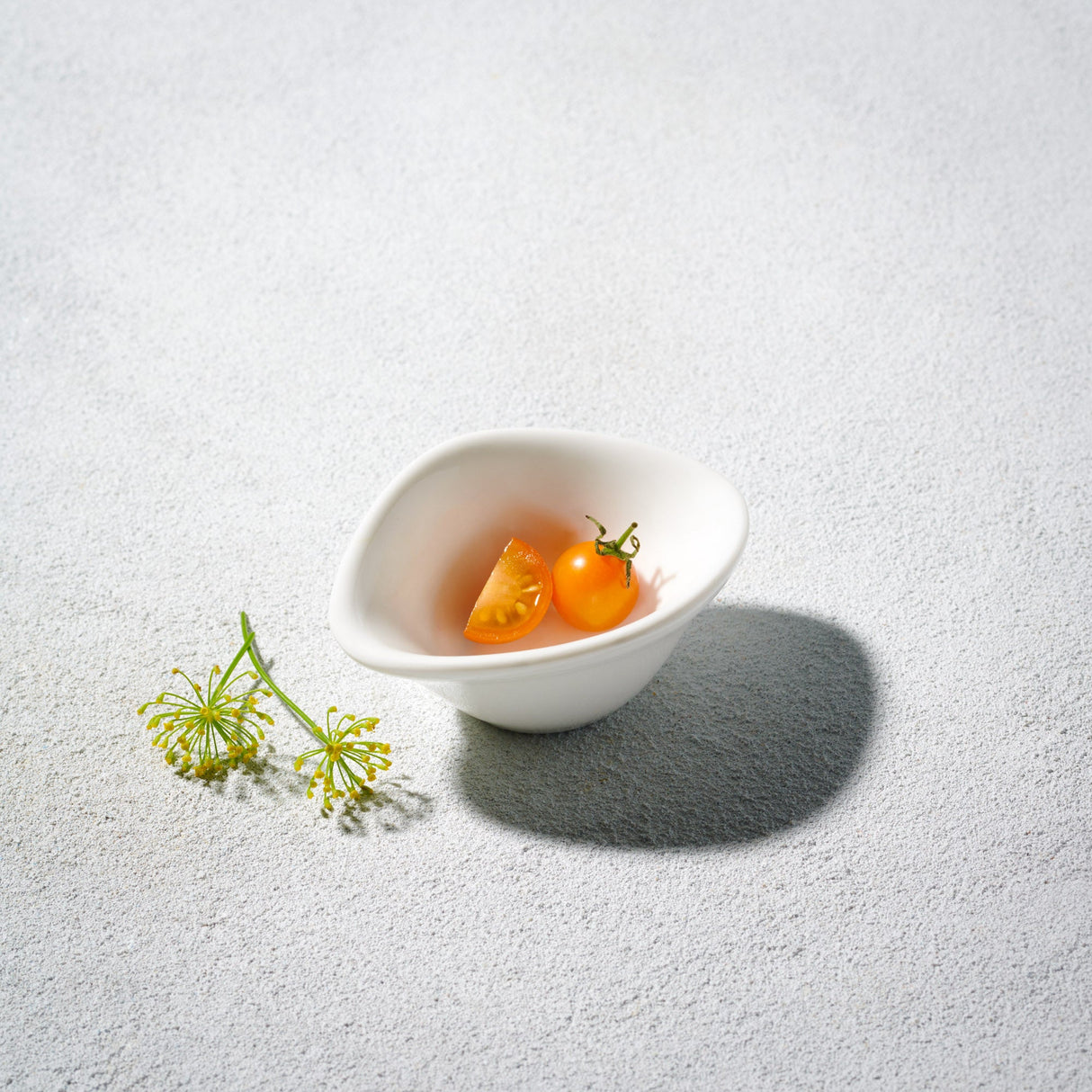 Lightning,-Diamond-Sauce-Dish-