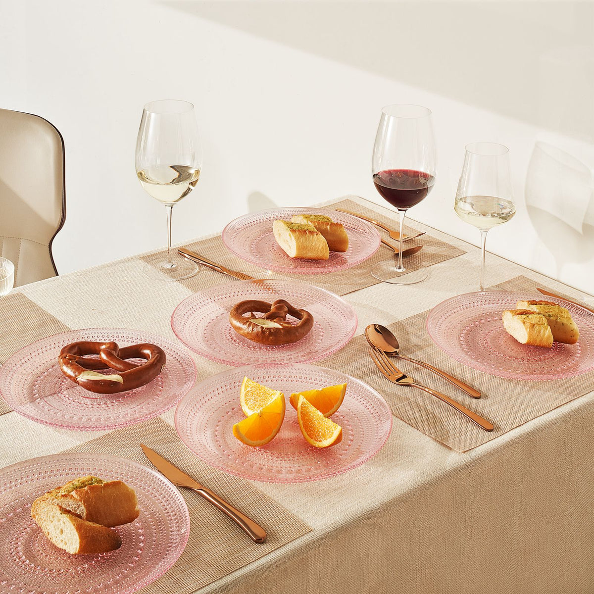 Blush Glass Plate, Set of 4