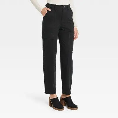 Universal Thread Women's Utility Cargo Pants High-Rise Loose Fit Stretchy