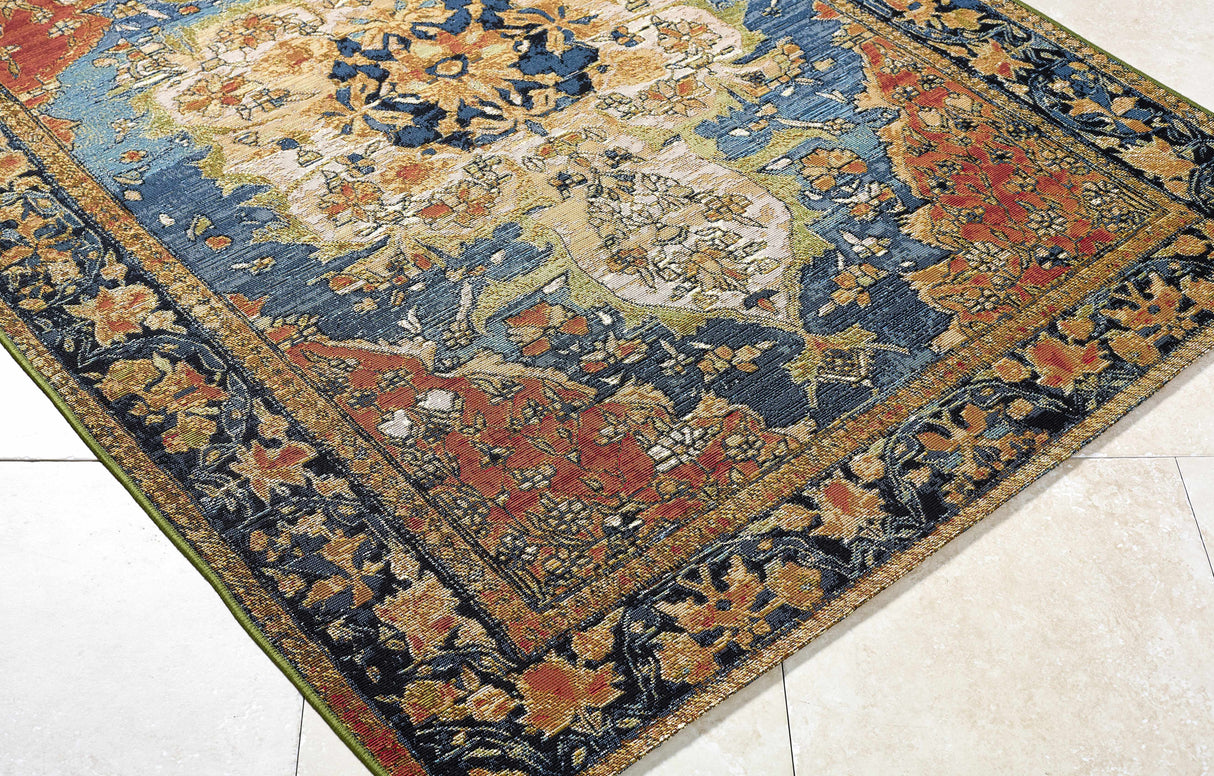 Zorea Traditional Area Rug