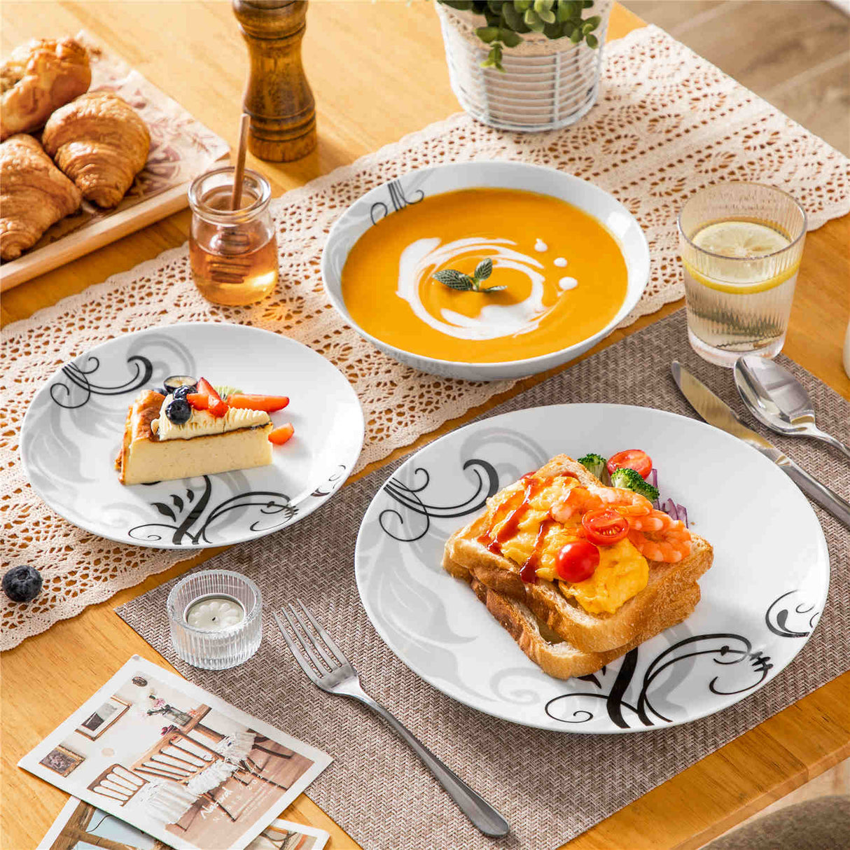 Zoey Round 18 Piece Dinnerware Set