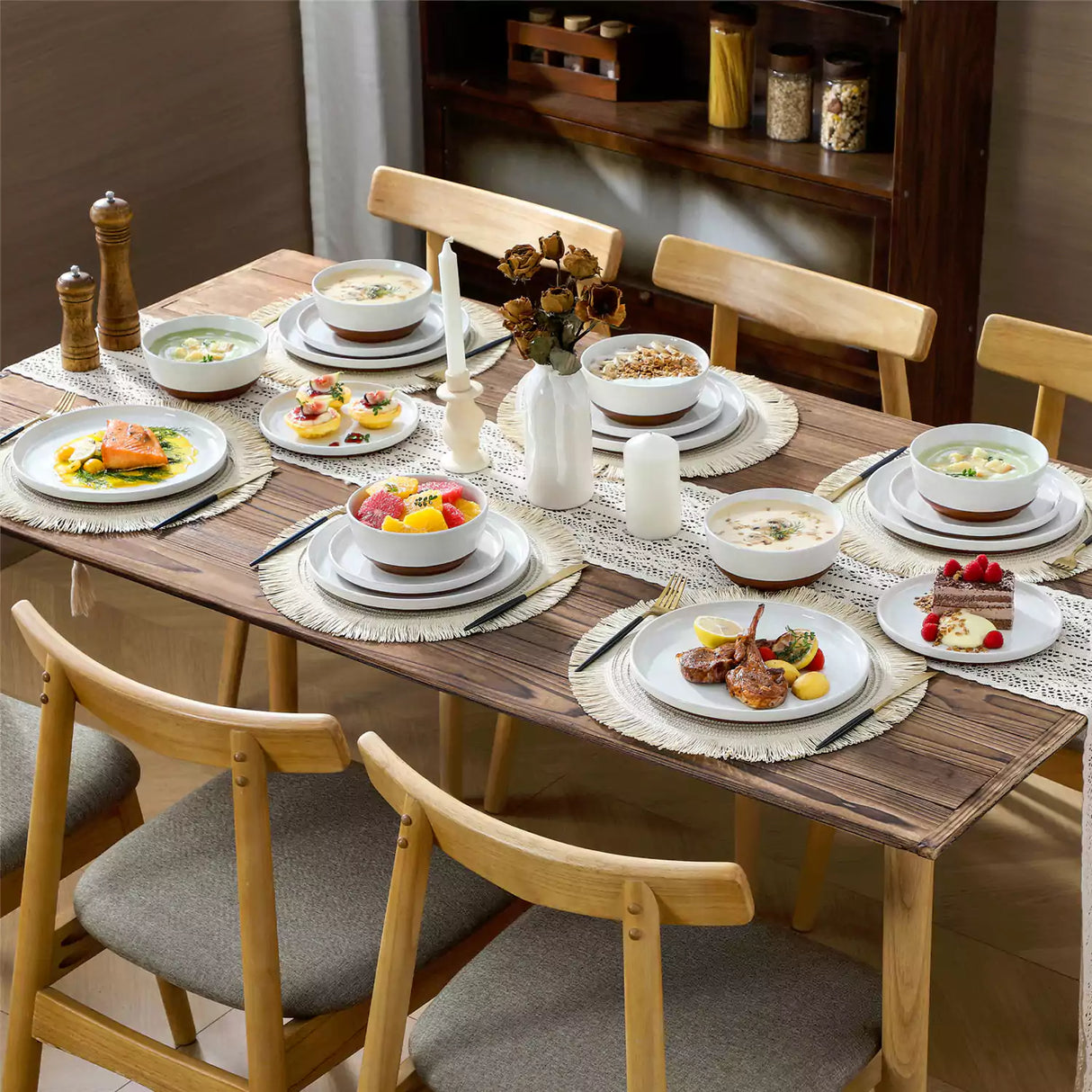 Zora 18 Piece Dinnerware Set