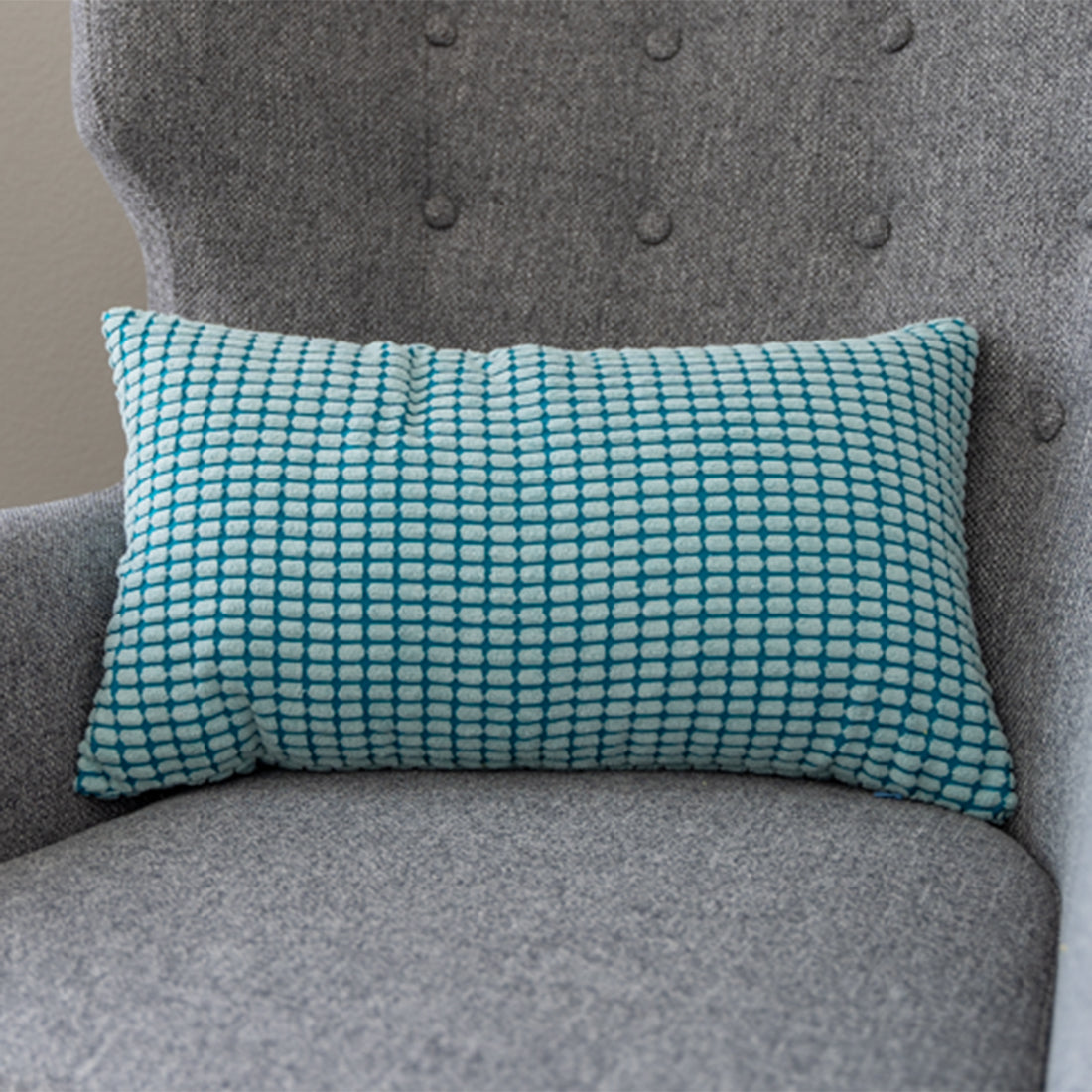 2pcs polyester-blend throw pillows 12x20 inch for lumbar support 2 covers and 2 Inserts, blue, 12X20 – Fancy & Stacy