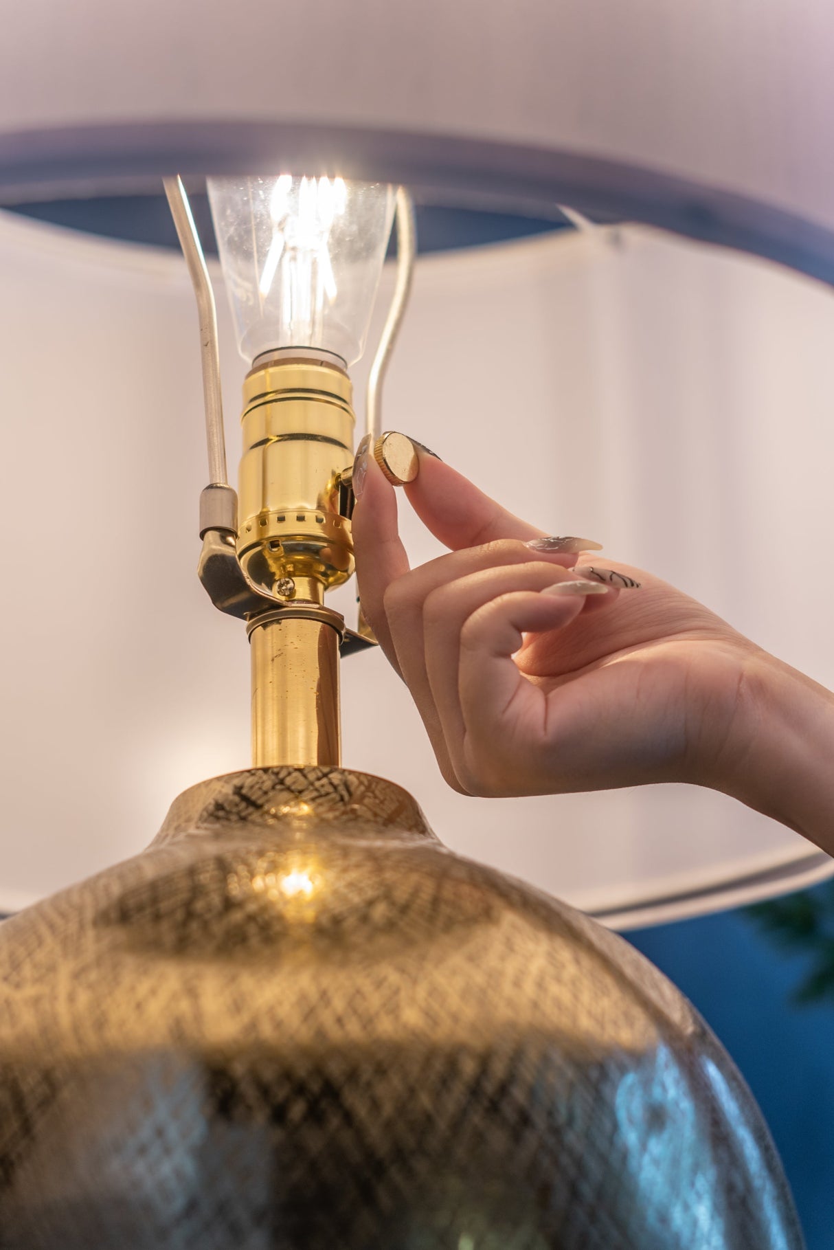 D18x31" Round Aluminum Sheet Gold Table Lamp with White Fabric Shade