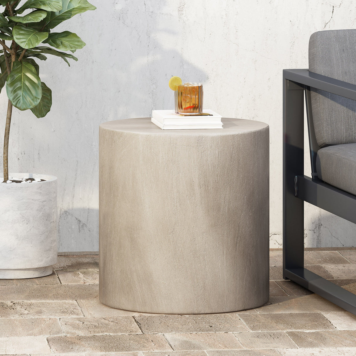 Outdoor Lightweight Concrete Side Table, Light Gray