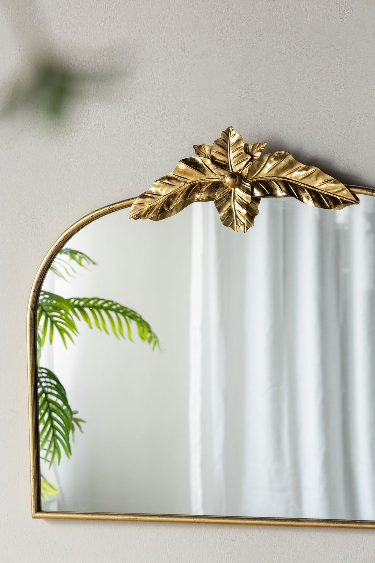 Arched Wall Mirror With Metal Frame, Wall Mirror For Living Room