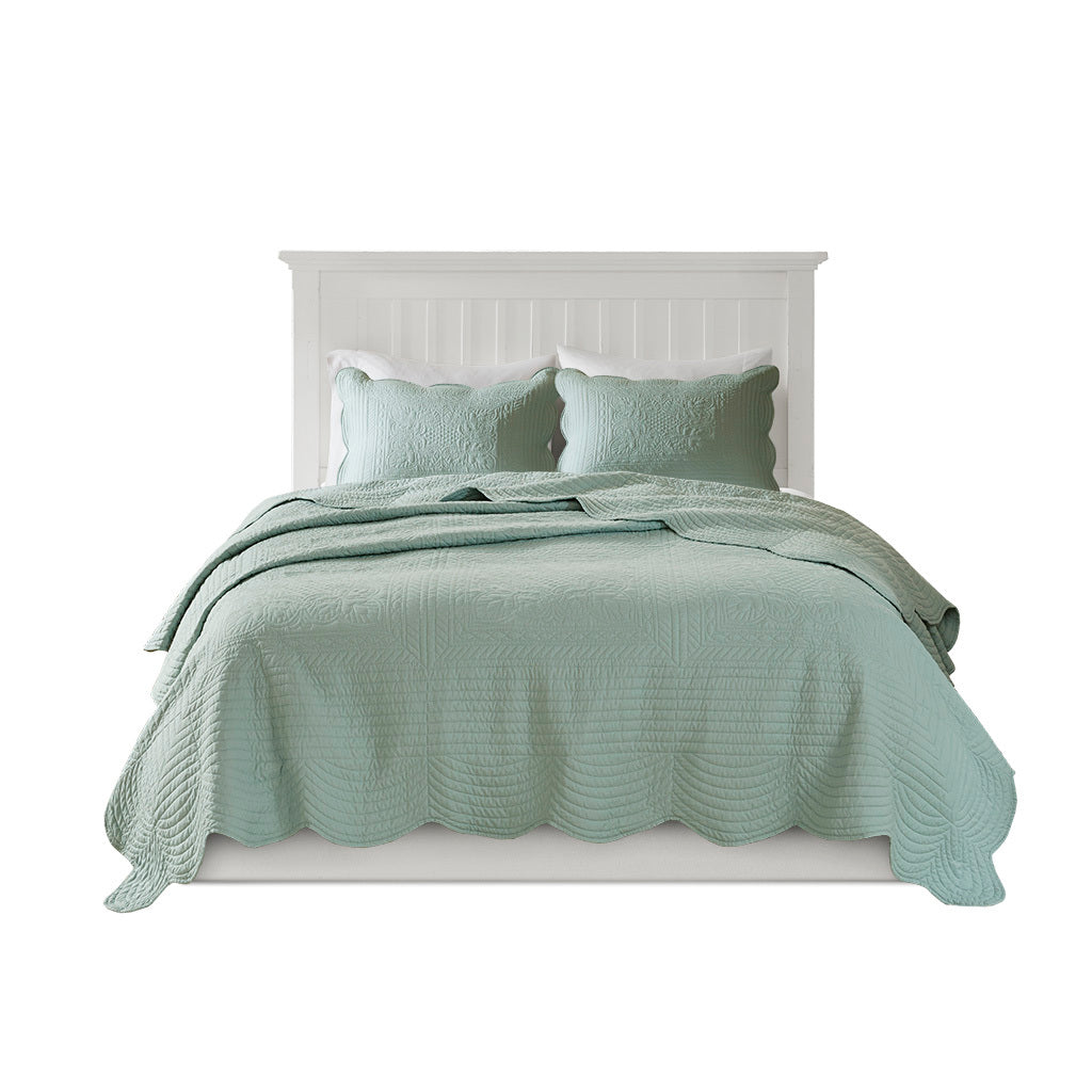 3 Piece Reversible Scalloped Edge Quilt Set Seafoam Full/Queen