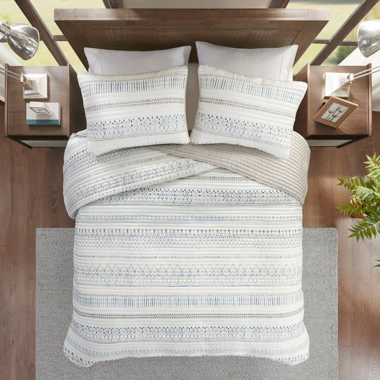 3 Piece Seersucker Quilt Set Taupe/Blue King/Cal King