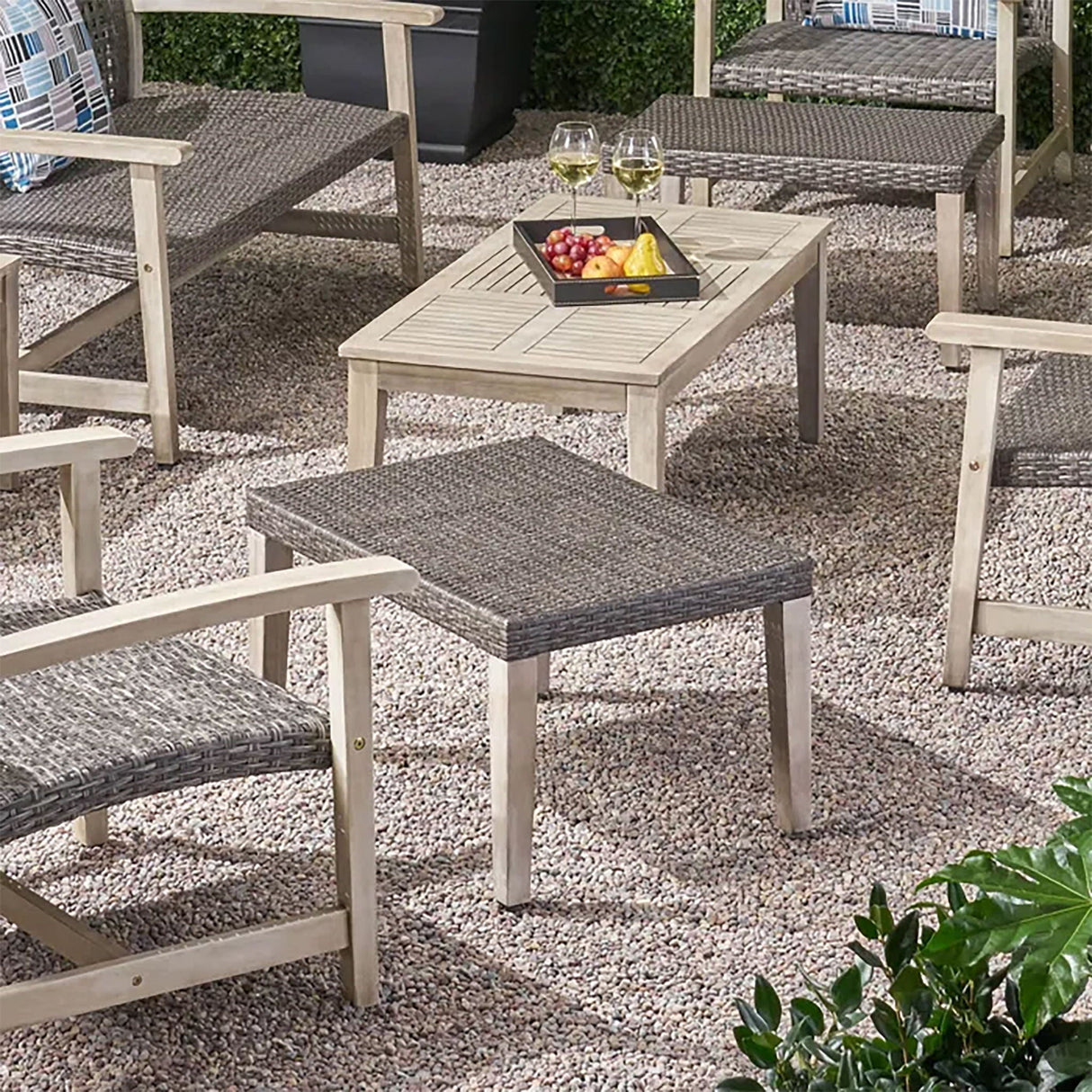 Savannah Outdoor Wicker And Ottoman - Gray