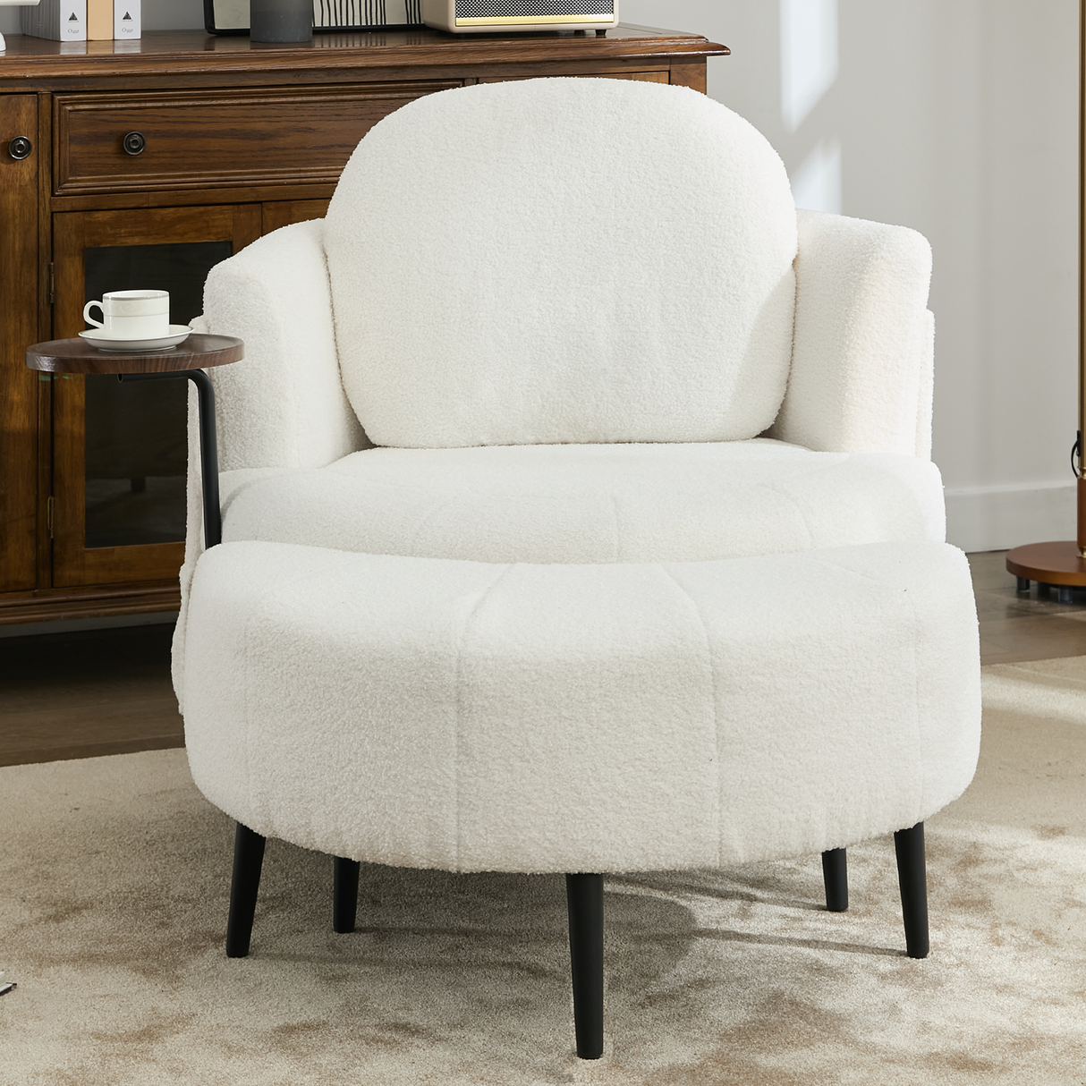 42.5' Single Sofa Chair in White