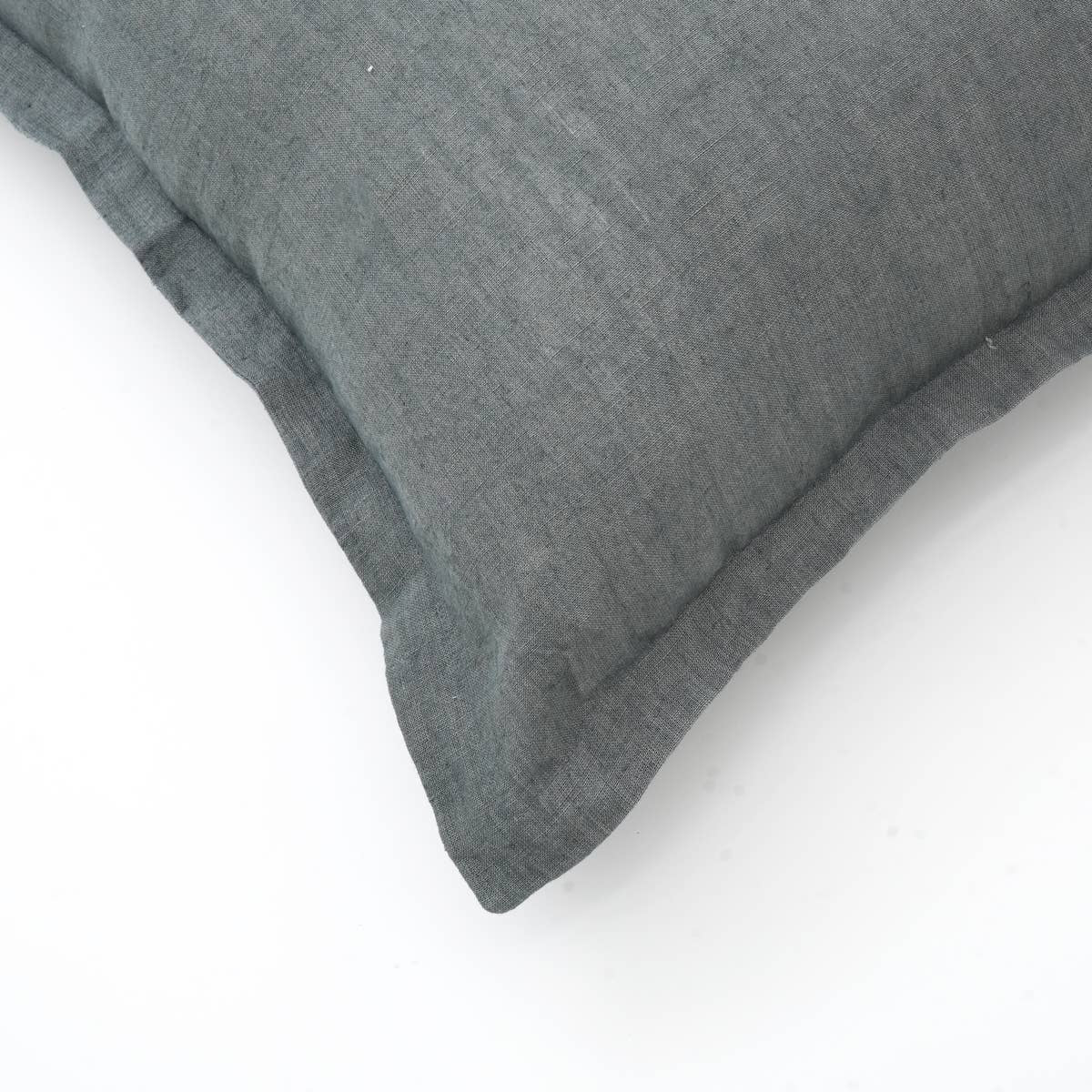 Linen Solid Cushion with Flanges - 22 x 22 Inch