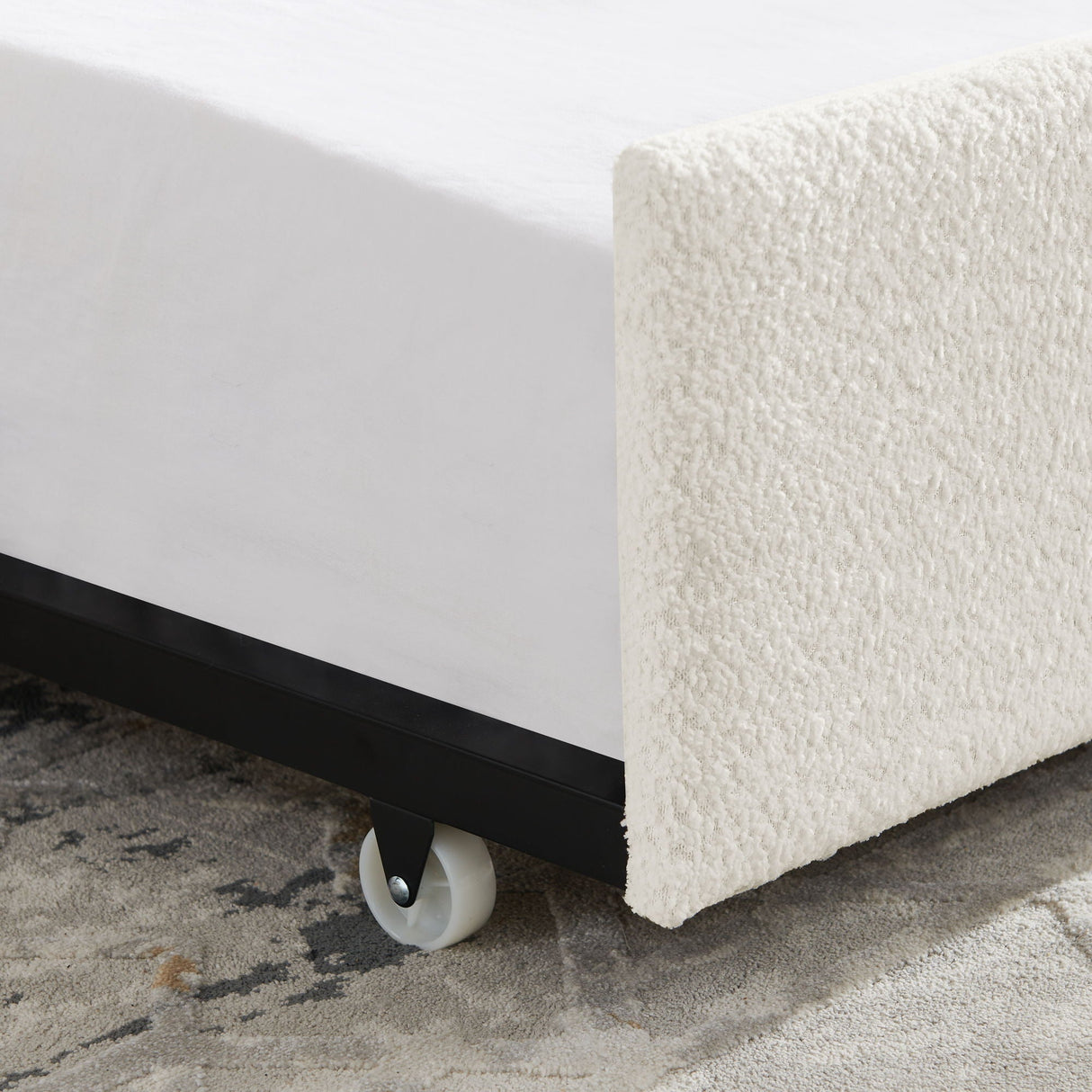 Upholstered Daybed With Pop Up Trundle