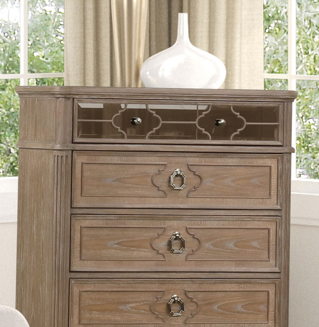 Windsor Rustic Oak Veneer 4-Drawer Chest/Dresser