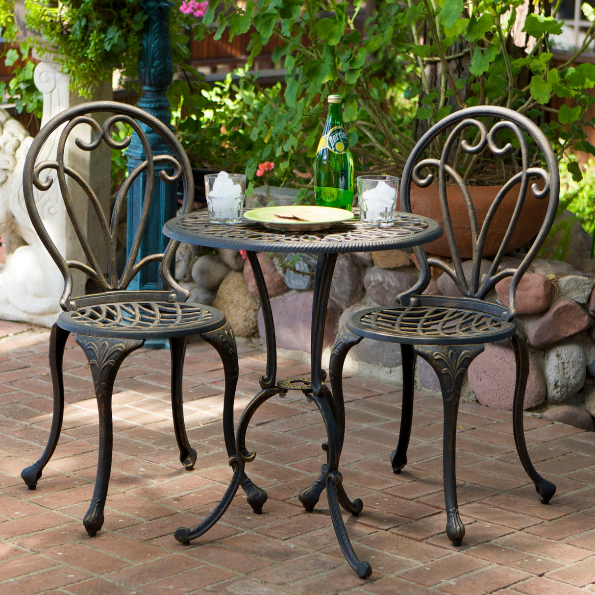 Thomas 3-Piece Cast Bistro Set - Black / Gold