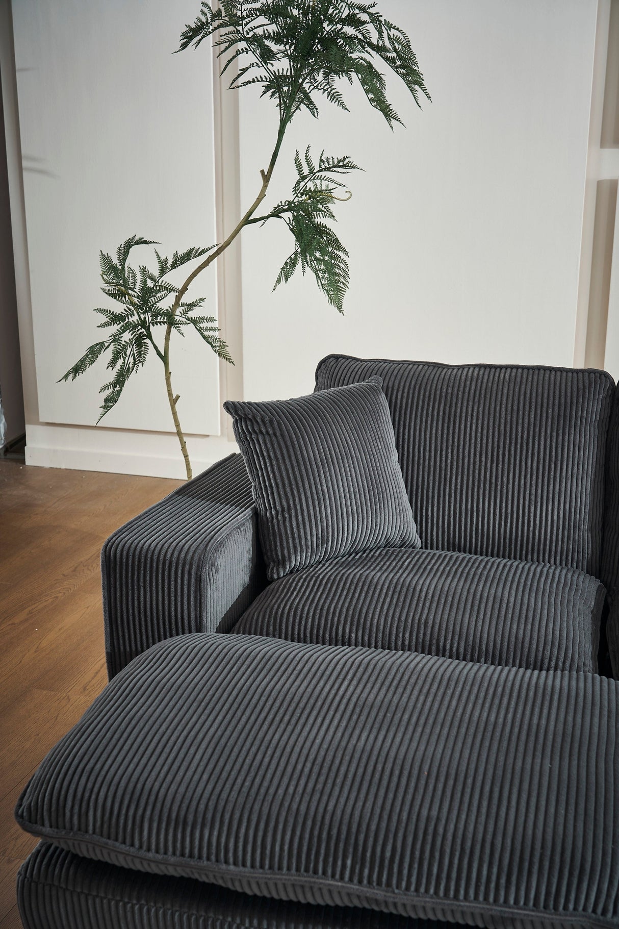 Modern U Shaped 6-Seat Sectional Sofa Couch with Ottoman