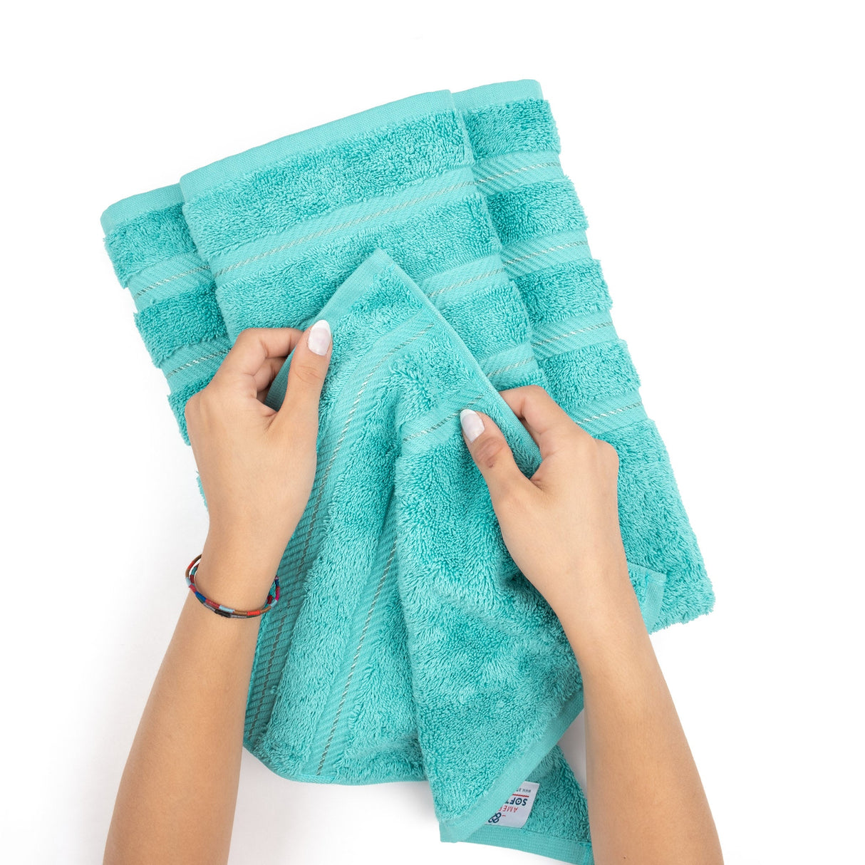American Soft Linen 100% Cotton Turkish Towels for Bathroom, 4 Pack Bath Towel Set, Super Soft, Extra Large Bath Towels