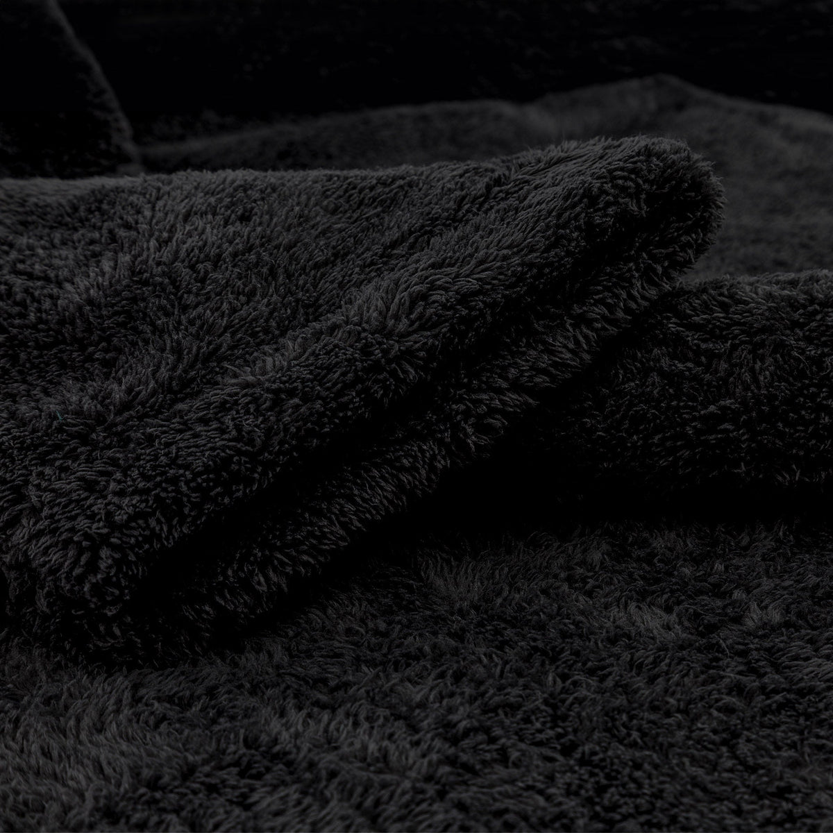 American Soft Linen Super Soft, Absorbent and Fluffy, Unisex Fleece Bathrobe